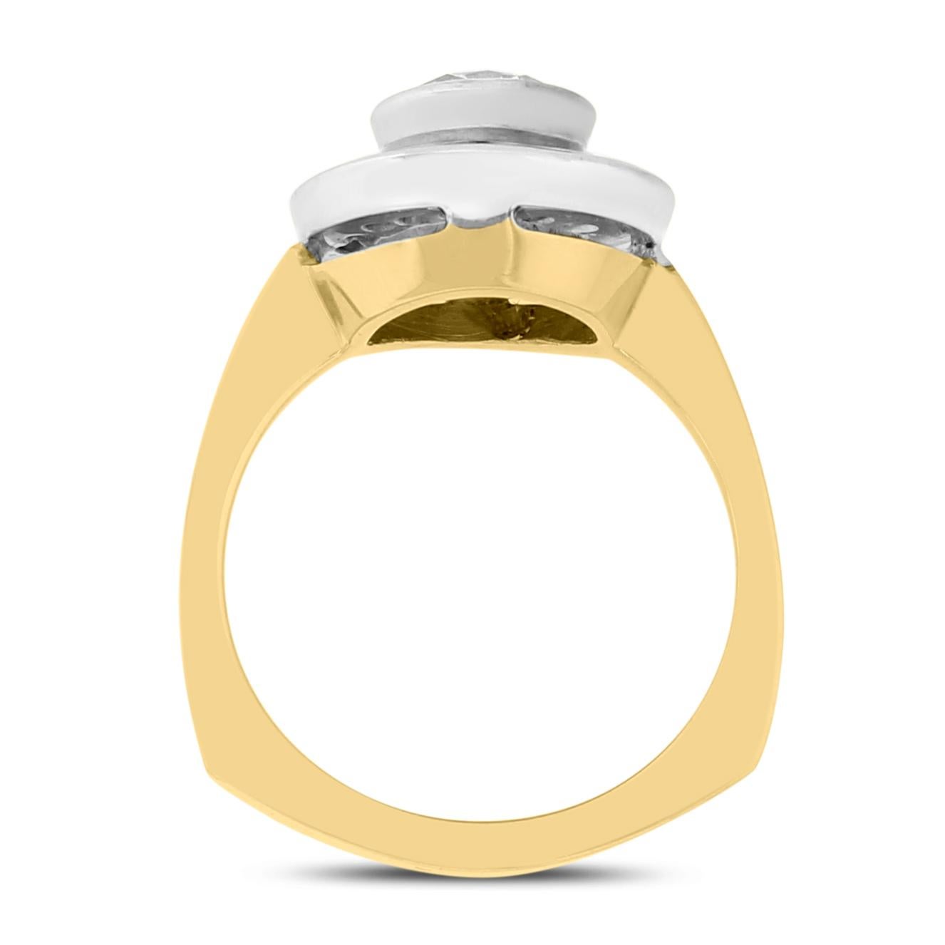 Beauvince Generations Engagement Ring (1.06 Round Diamond) in Gold For Sale 2