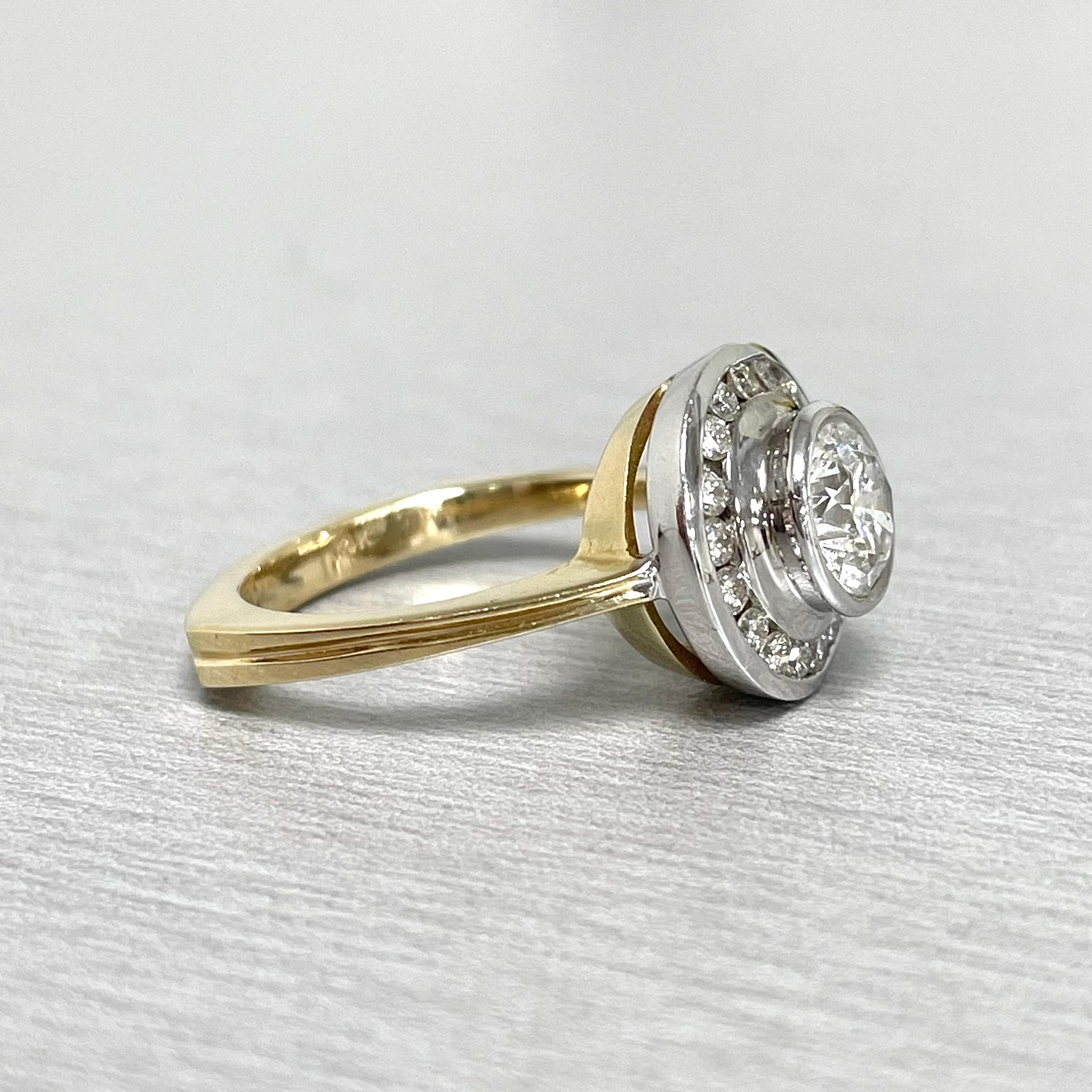 Beauvince Generations Engagement Ring (1.06 Round Diamond) in Gold In New Condition For Sale In New York, NY
