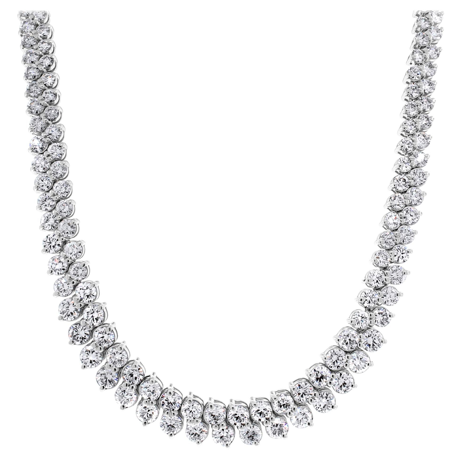 Beauvince Graduated Angular Round Diamond 23.96 Carat Tennis Necklace in Gold