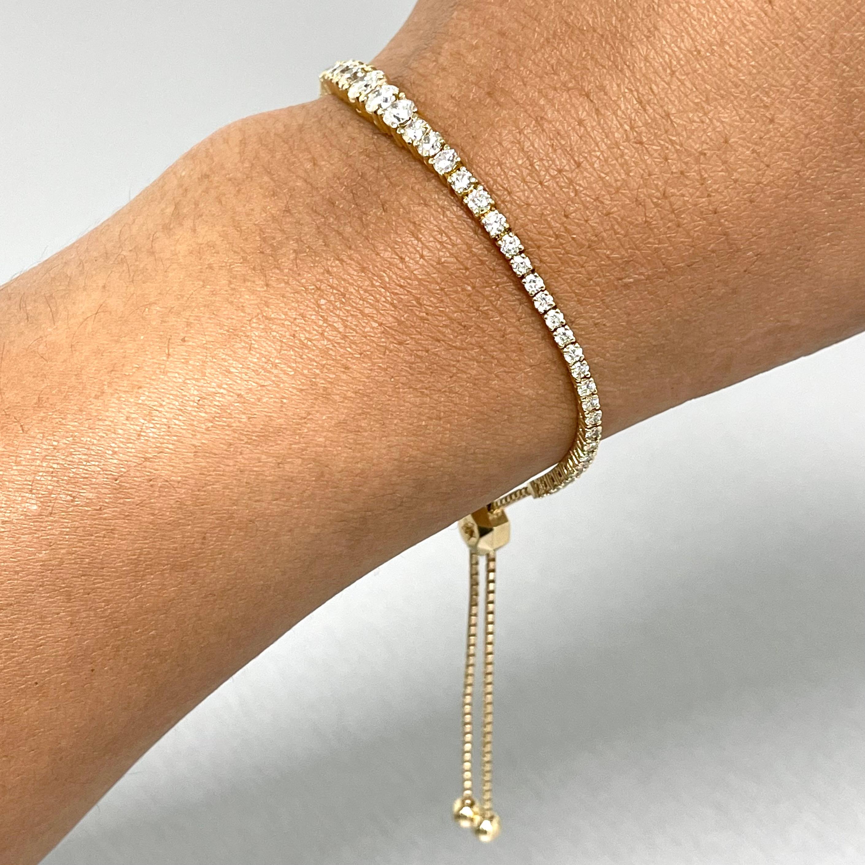 Round Cut Beauvince Graduated Bolo Diamond Tennis Bracelet '2.78 Ct Diamonds' Yellow Gold For Sale