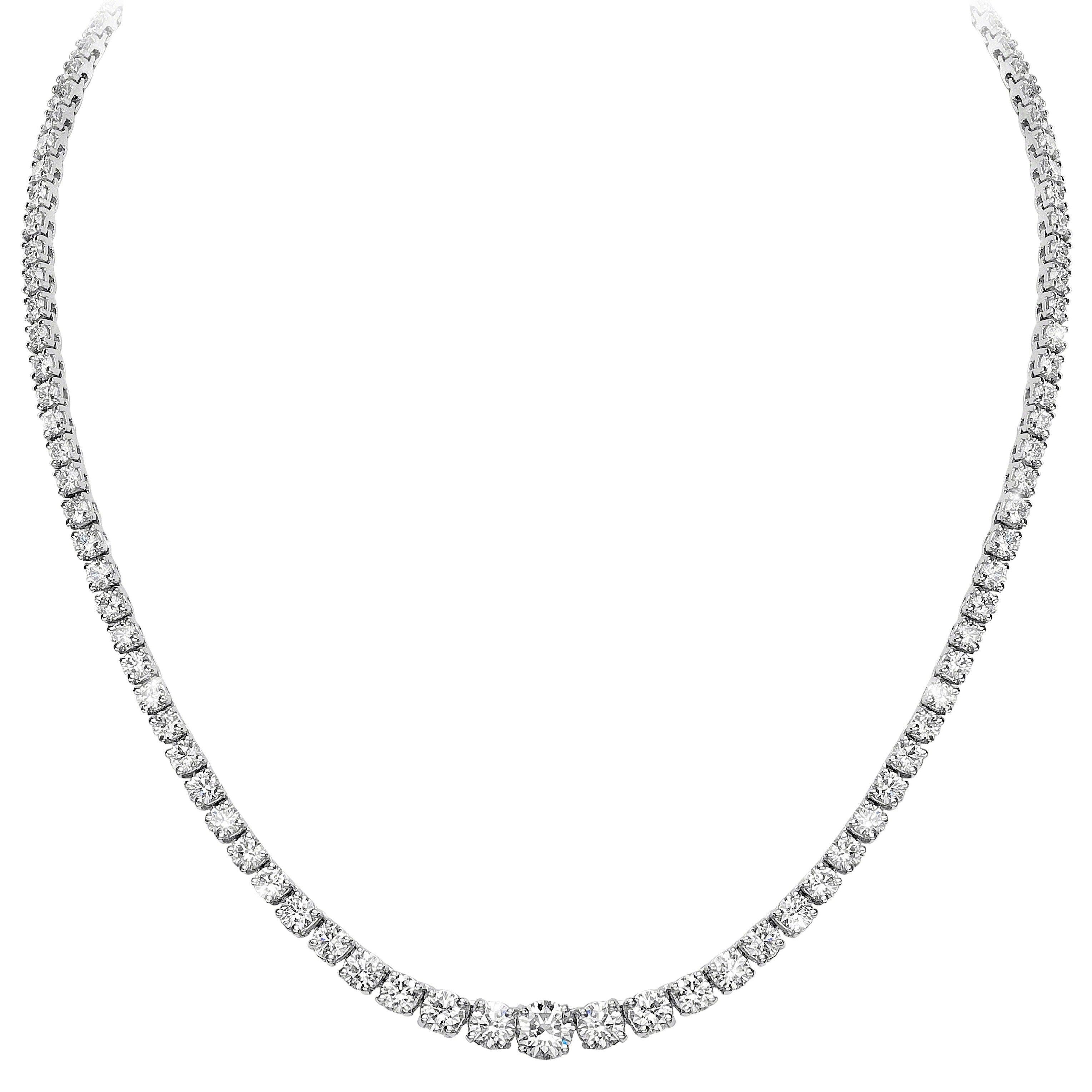 Taglio rotondo Collana tennis graduata Beauvince (16,60 ct di diamanti e 1 ct di centro HVS2 GIA) in vendita