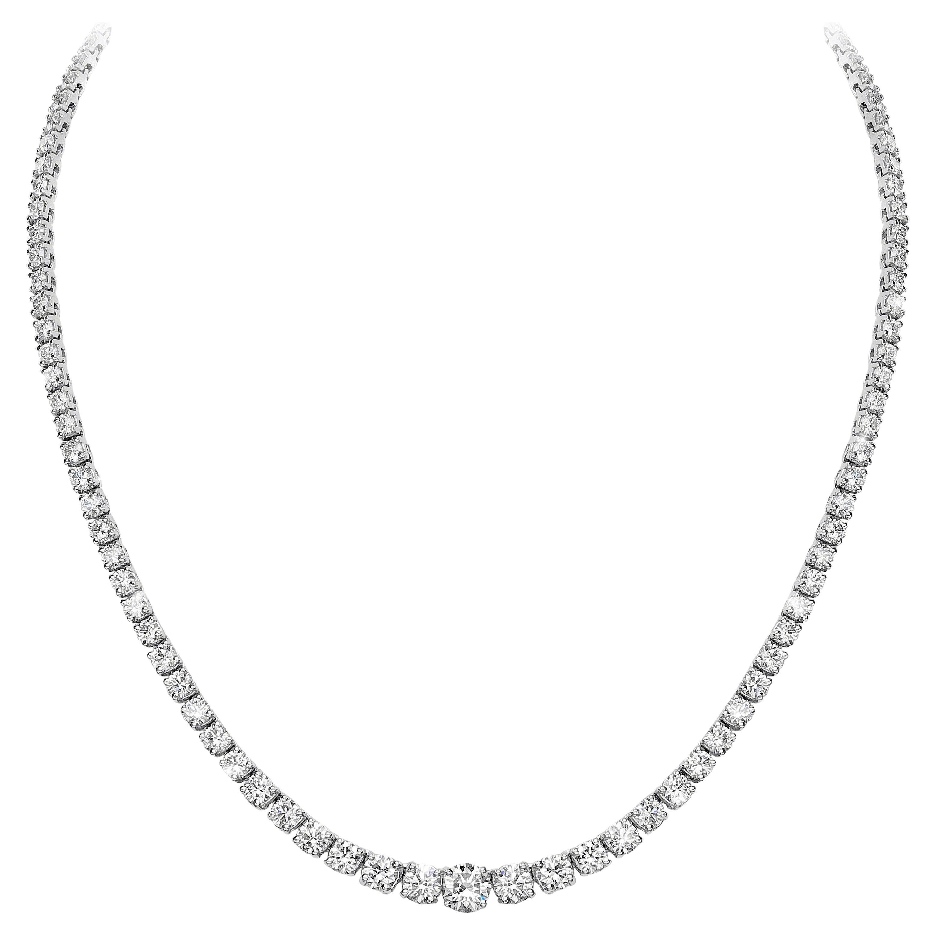 Beauvince Graduated Tennis Necklace (16.60 ct Diamonds and 1 ct HVS2 GIA Center)