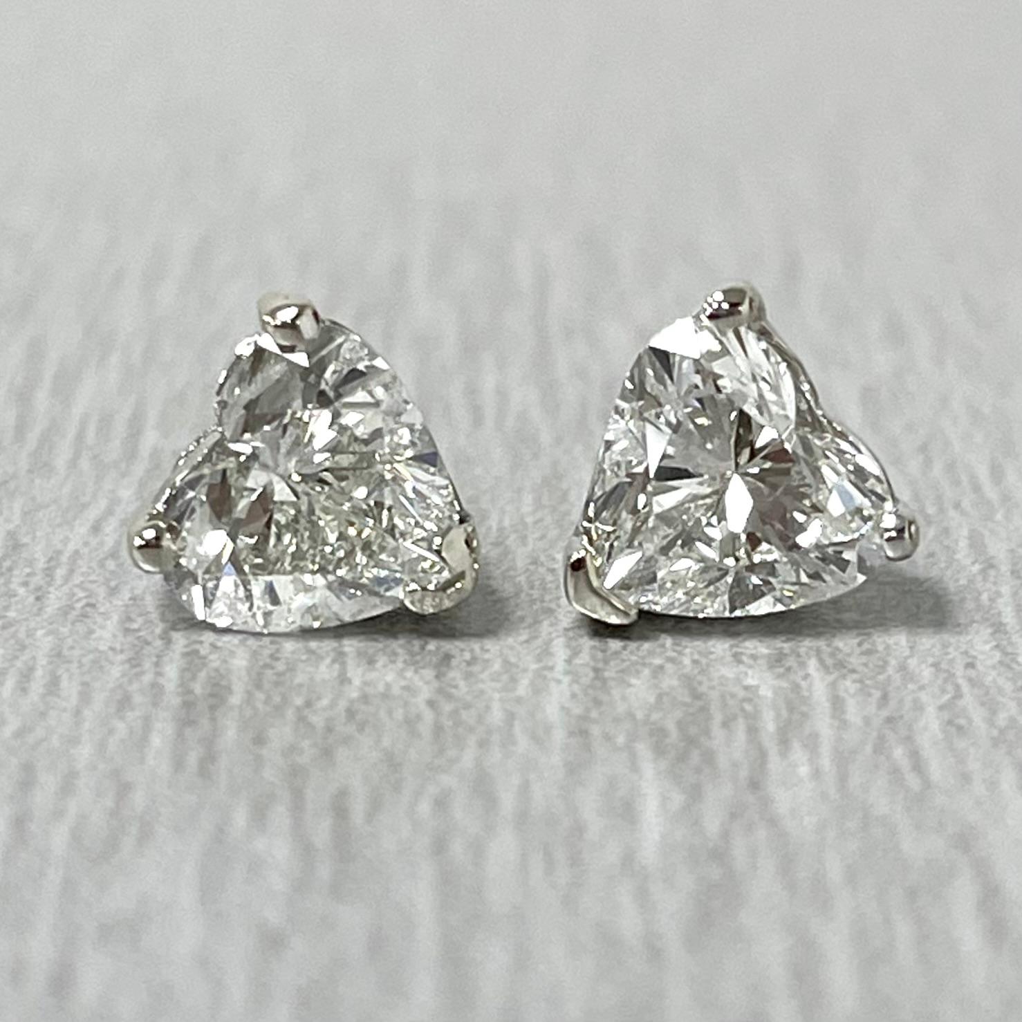 Contemporary Beauvince Heart Shape Solitaire Studs (2.00 ct H SI GIA Diamonds) in White Gold For Sale