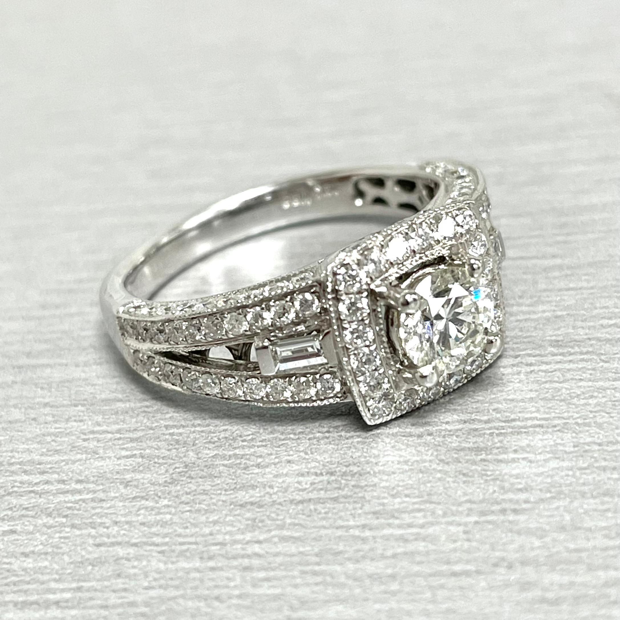 da uomo o donna Anello Beauvince Larissa Halo '0.58 Ct Round Diamond' in oro bianco in vendita