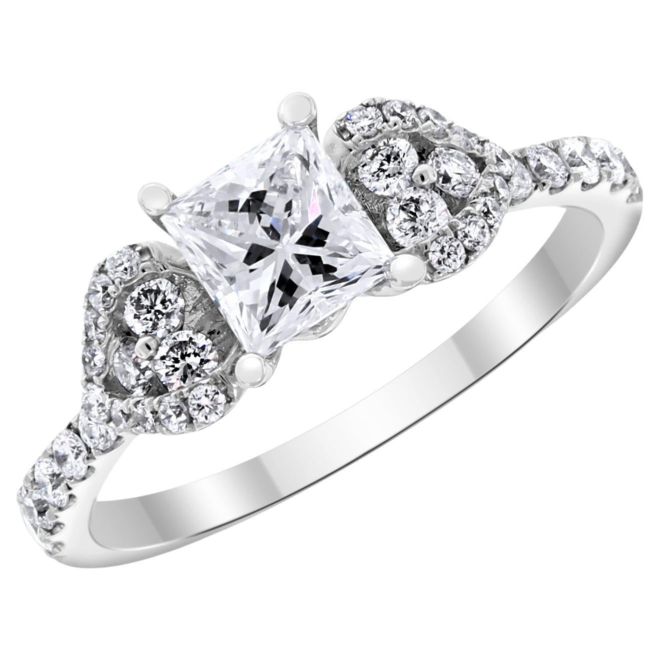 Beauvince Love Engagement Ring, '0.71 Ct Princess GVS Diamond' in White Gold For Sale