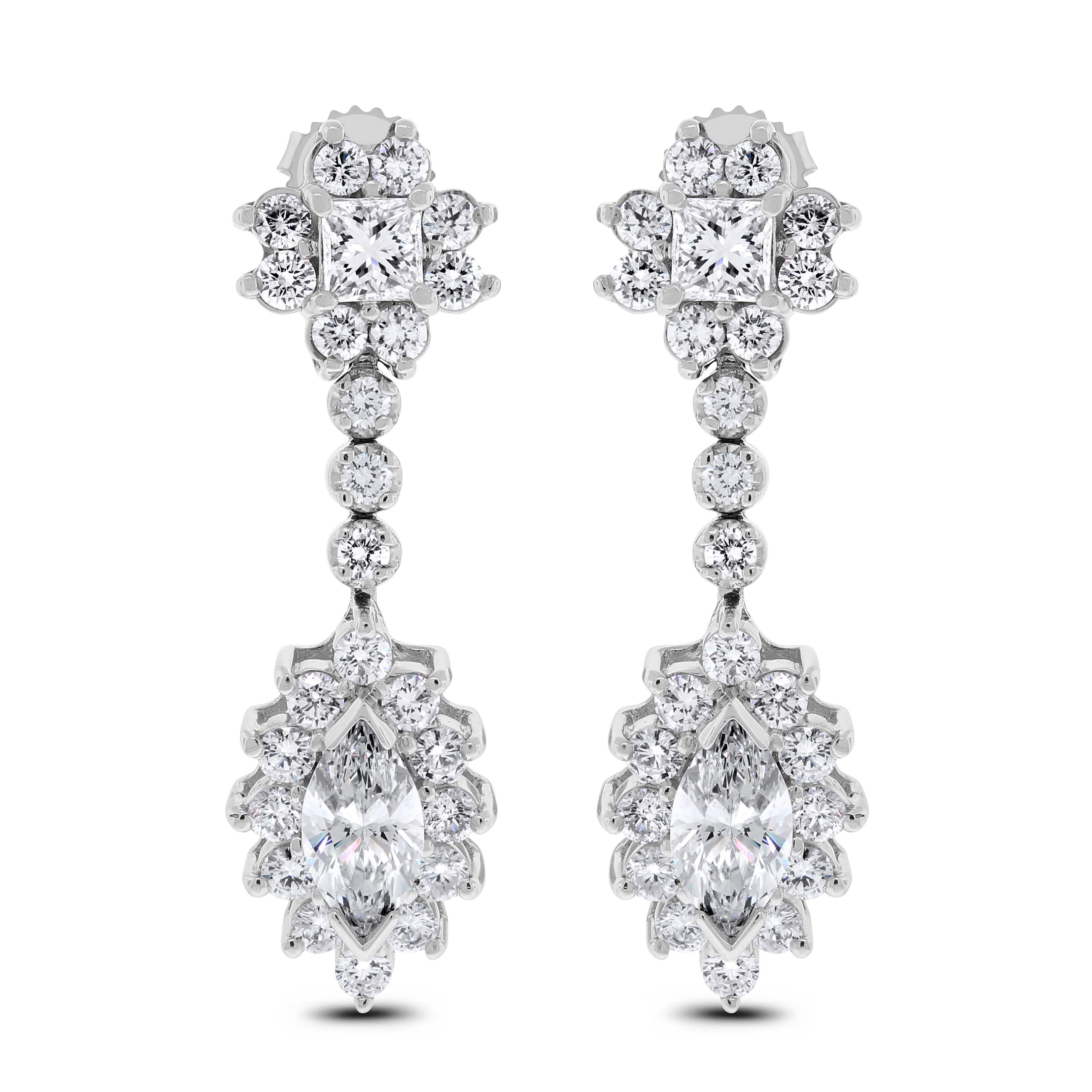 Taille mixte Boucles d'oreilles princesse en or blanc (5,98 ct de diamants) Whiting en vente
