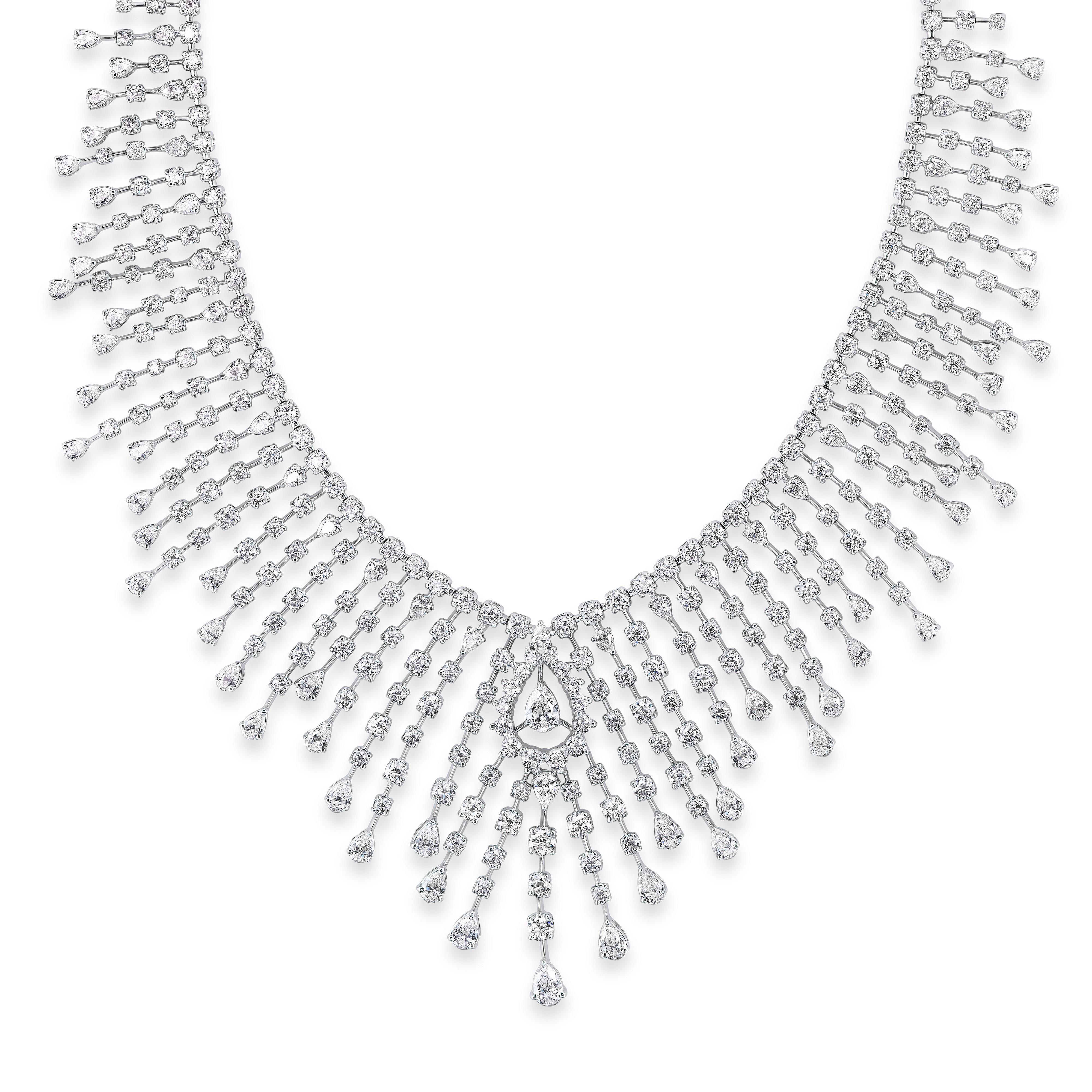 Contemporary Beauvince Rain Diamond Necklace '30.13 ct Diamonds' in White Gold For Sale