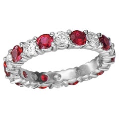 Beauvince Fast Eternity-Ring (2,34 Karat Edelsteine) aus Platin mit Rubin und Diamant