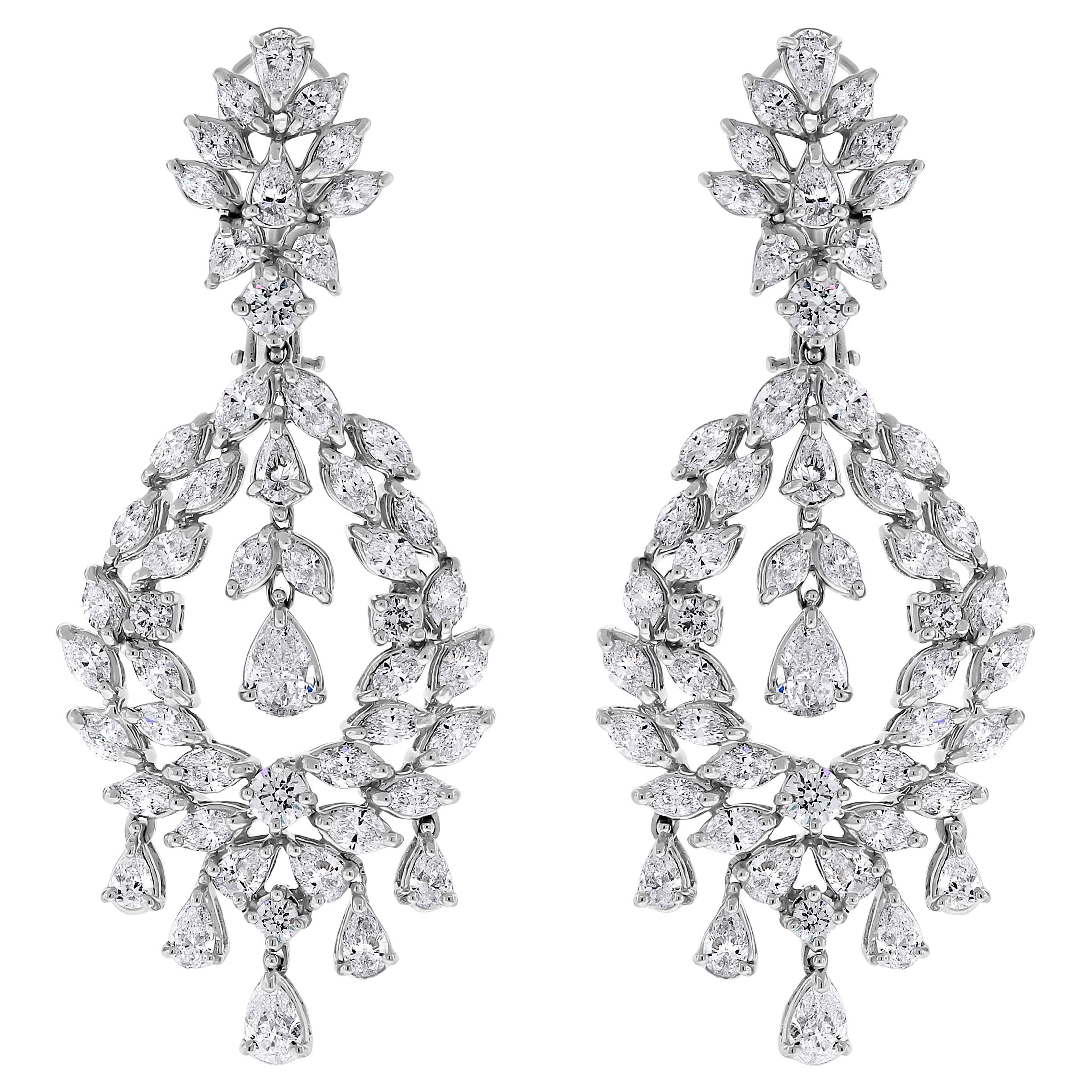 Beauvince Selin Chandelier Earrings '11.18 Ct Diamonds' in White Gold For Sale