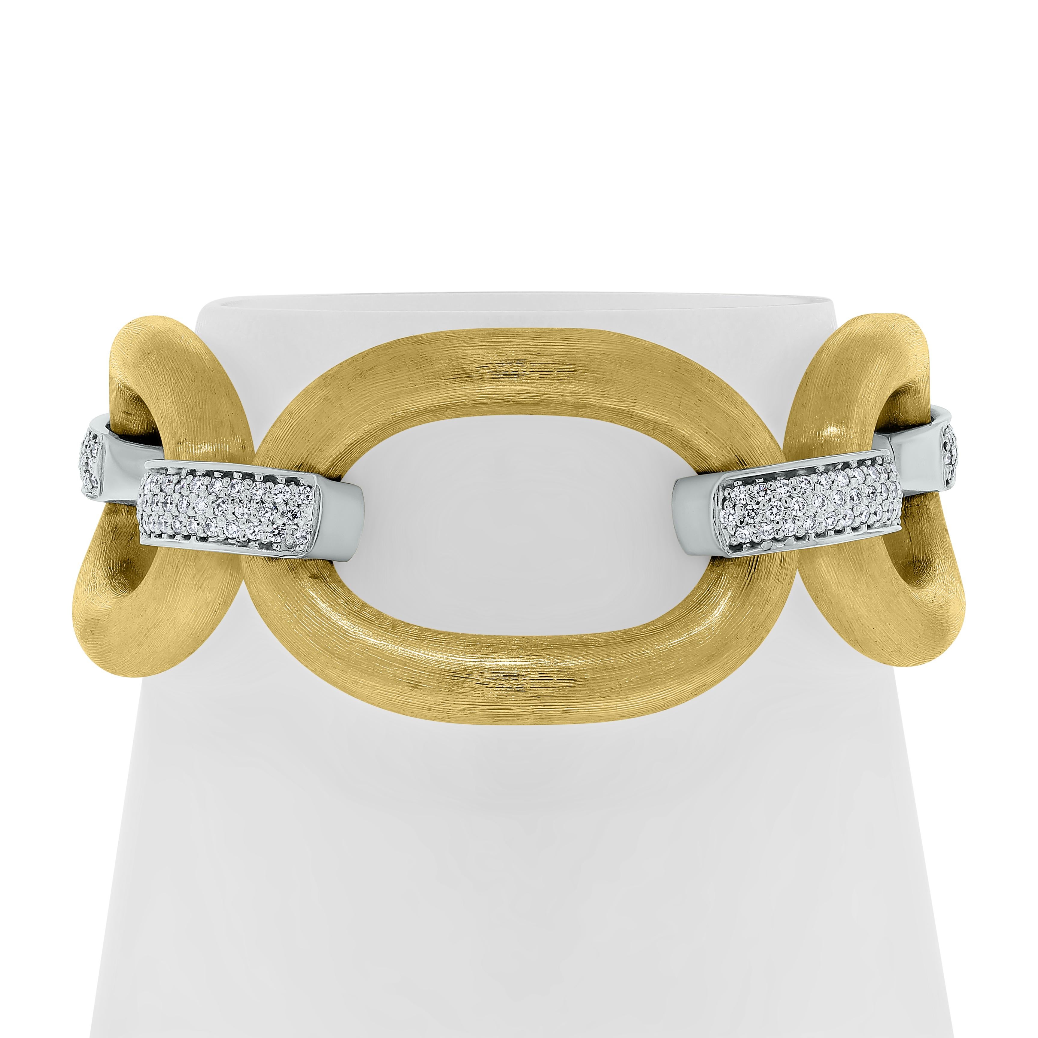 Contemporary Beauvince Textured Yellow Gold and White Diamond Link Broad Bracelet