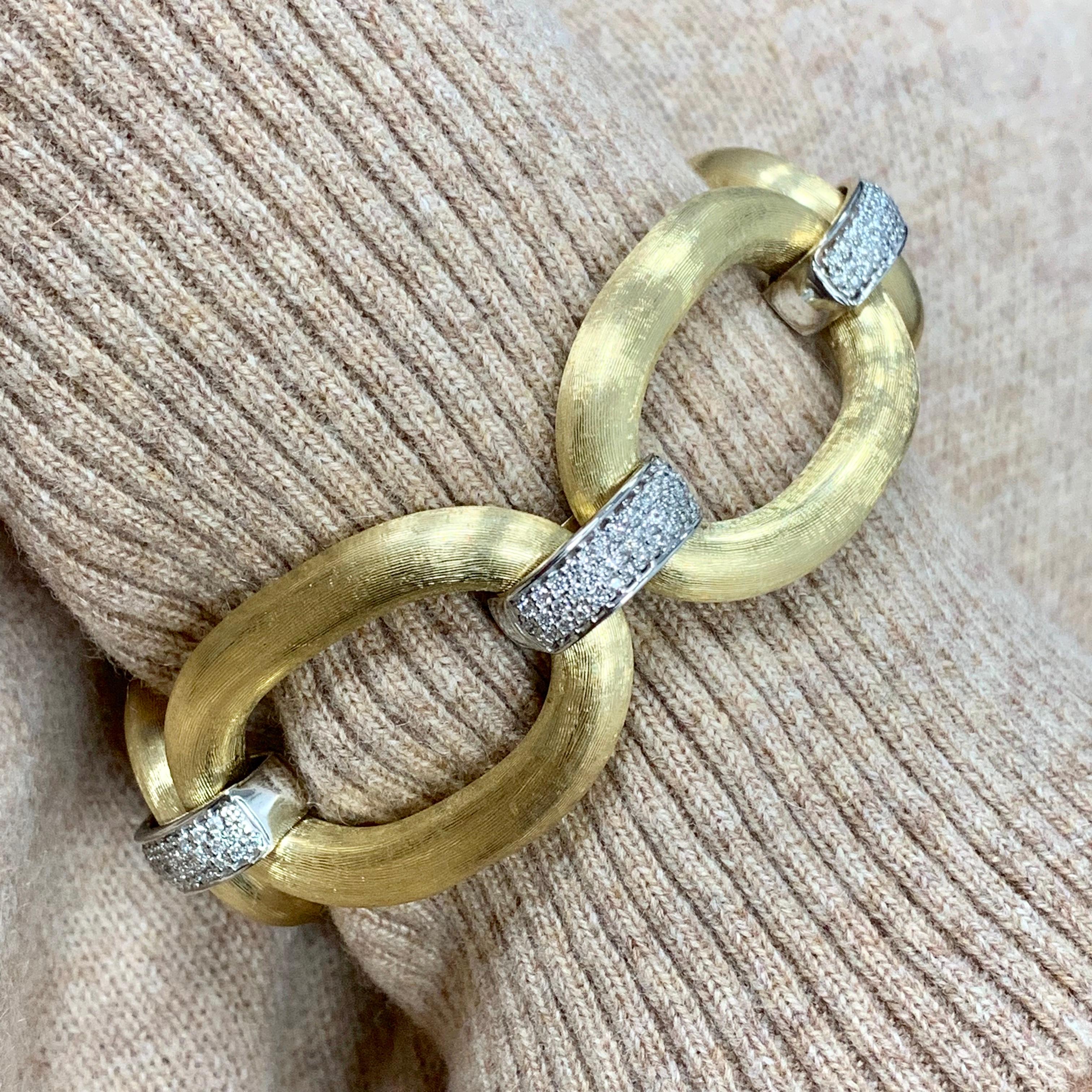 Beauvince Textured Yellow Gold and White Diamond Link Broad Bracelet In New Condition In New York, NY