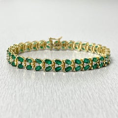 Beauvince Vine Bracelet '5.05 Carat Diamonds & Emeralds' in Yellow Gold