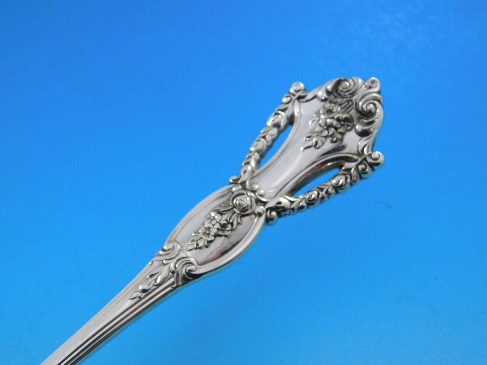 Set di posate in argento sterling Beauvoir by Tuttle, 40 pezzi. Questo set comprende:

8 coltelli, 9
8 forchette, 7 1/2