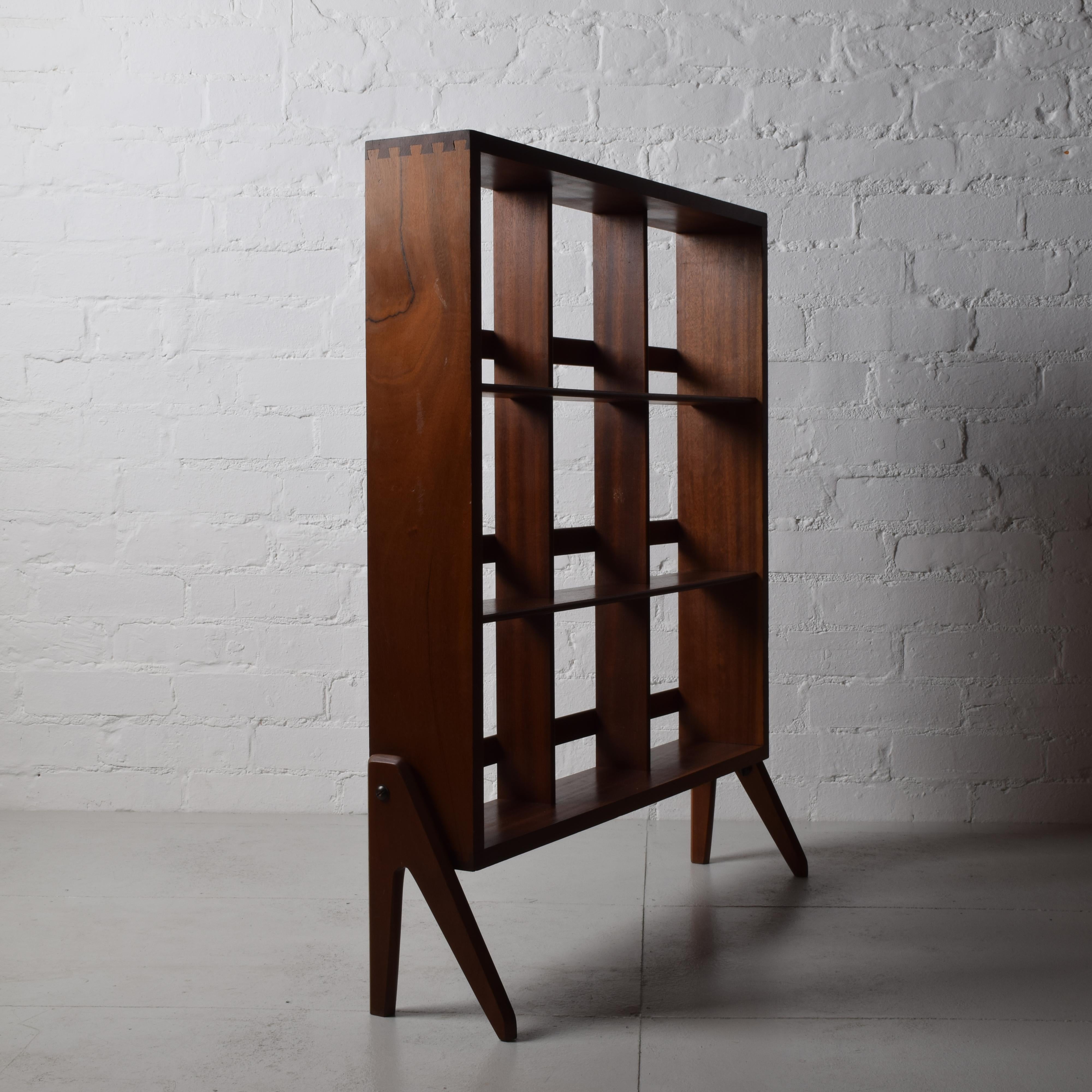 British Beaver & Tapley Penguin Bookshelf, Stunning 1950s Mid-Century Classic Shelving