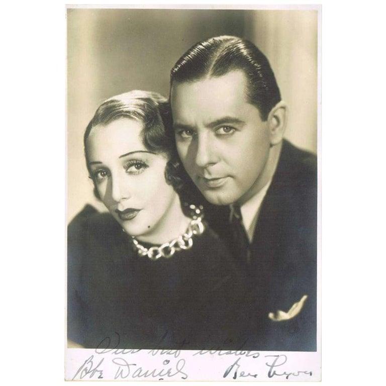 Bebe Daniels and Ben Lyon Vintage Autographed Black and White Photo In Good Condition For Sale In Jersey, GB