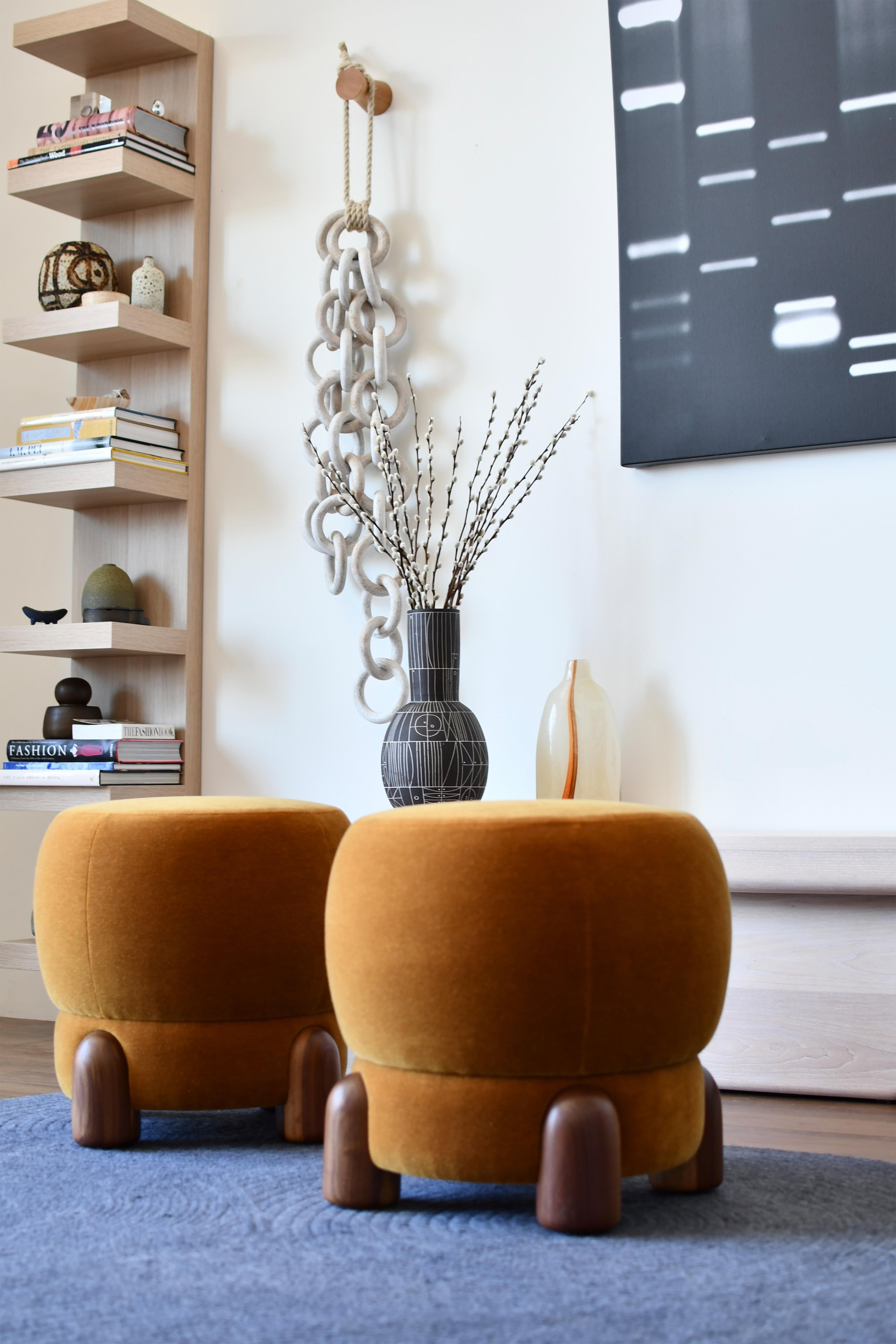 Mohair Pouf Bebop en vente