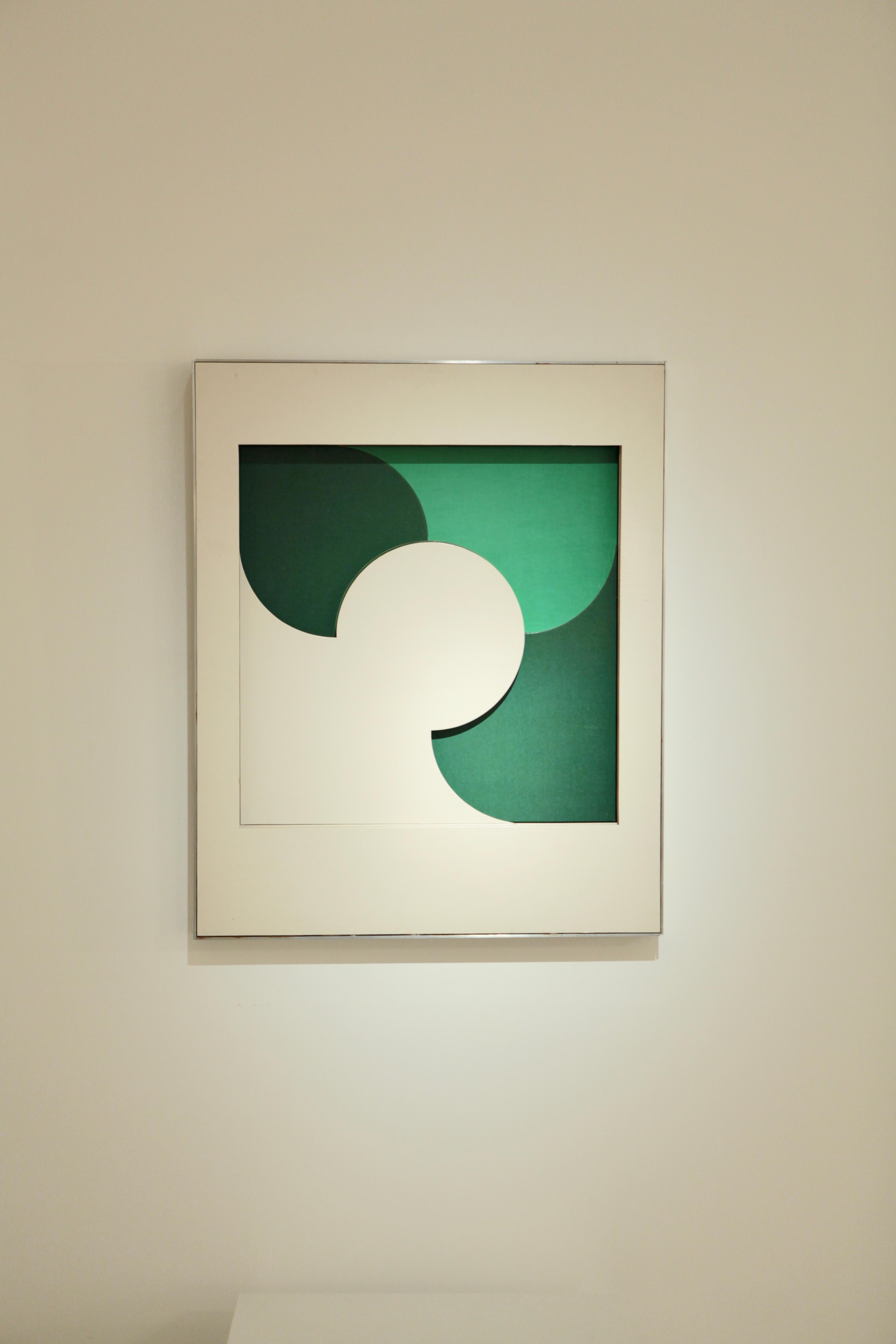 A unique original relief by Swedish Designers Beck & Jung (Holger Bäckström & Bo Ljungberg).
Colored cardboard, aluminium frame.
Signed Holger Bäckström and Bo Ljungberg on verso.