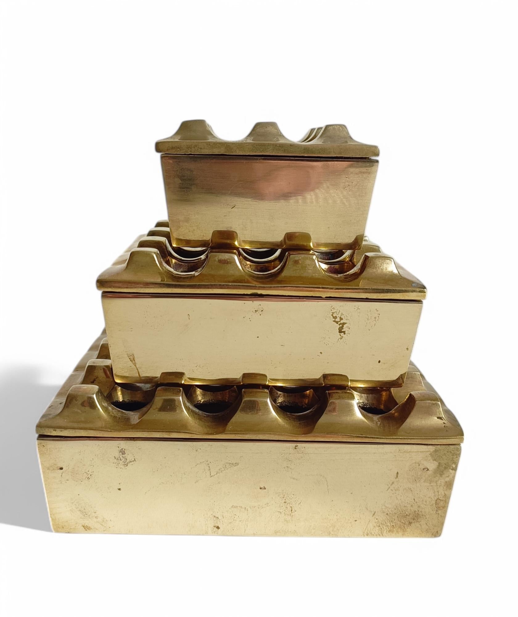 Beck & Jung Ultima Model Bronze Set of Three Ashtrays, Sweden 1970s 8