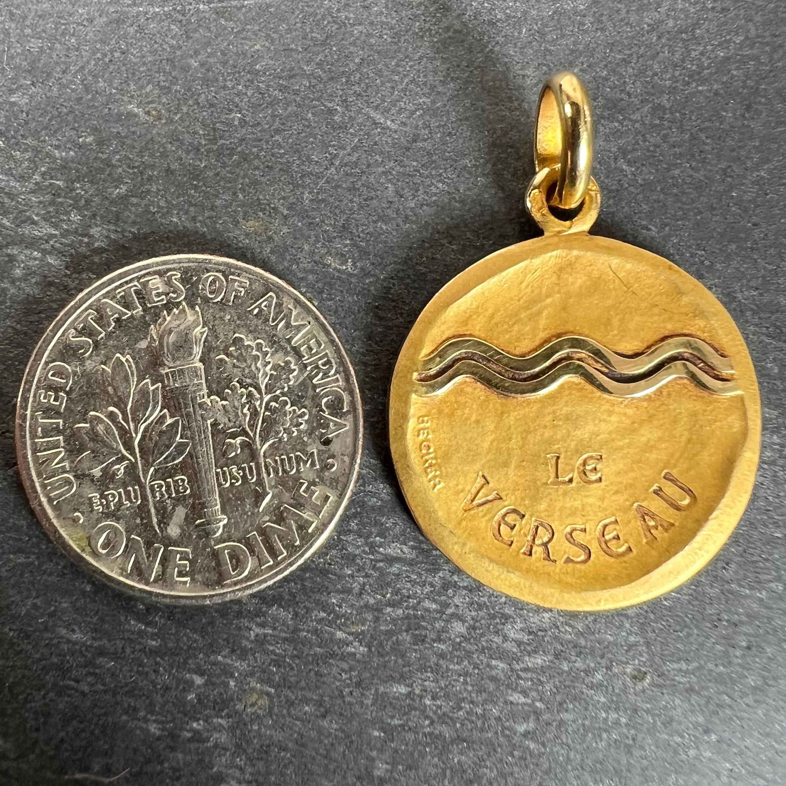 Becker French Zodiac Aquarius Starsign 18K Yellow Gold Charm Pendant For Sale 6