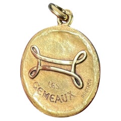 Becker French Zodiac Gemini Starsign 18K Yellow Gold Charm Pendant