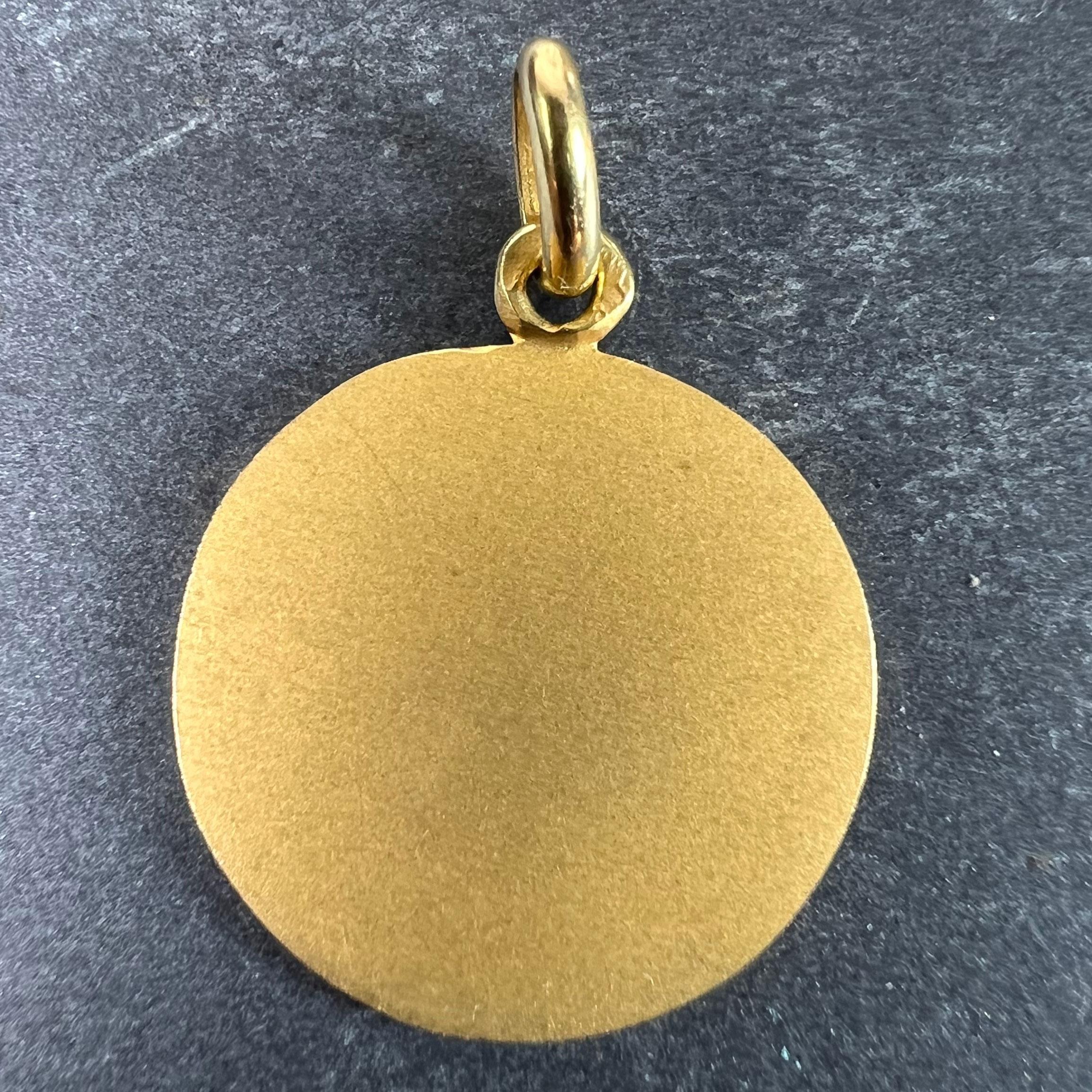 Becker French Zodiac Leo Starsign 18K Yellow Gold Charm Pendant In Good Condition For Sale In London, GB