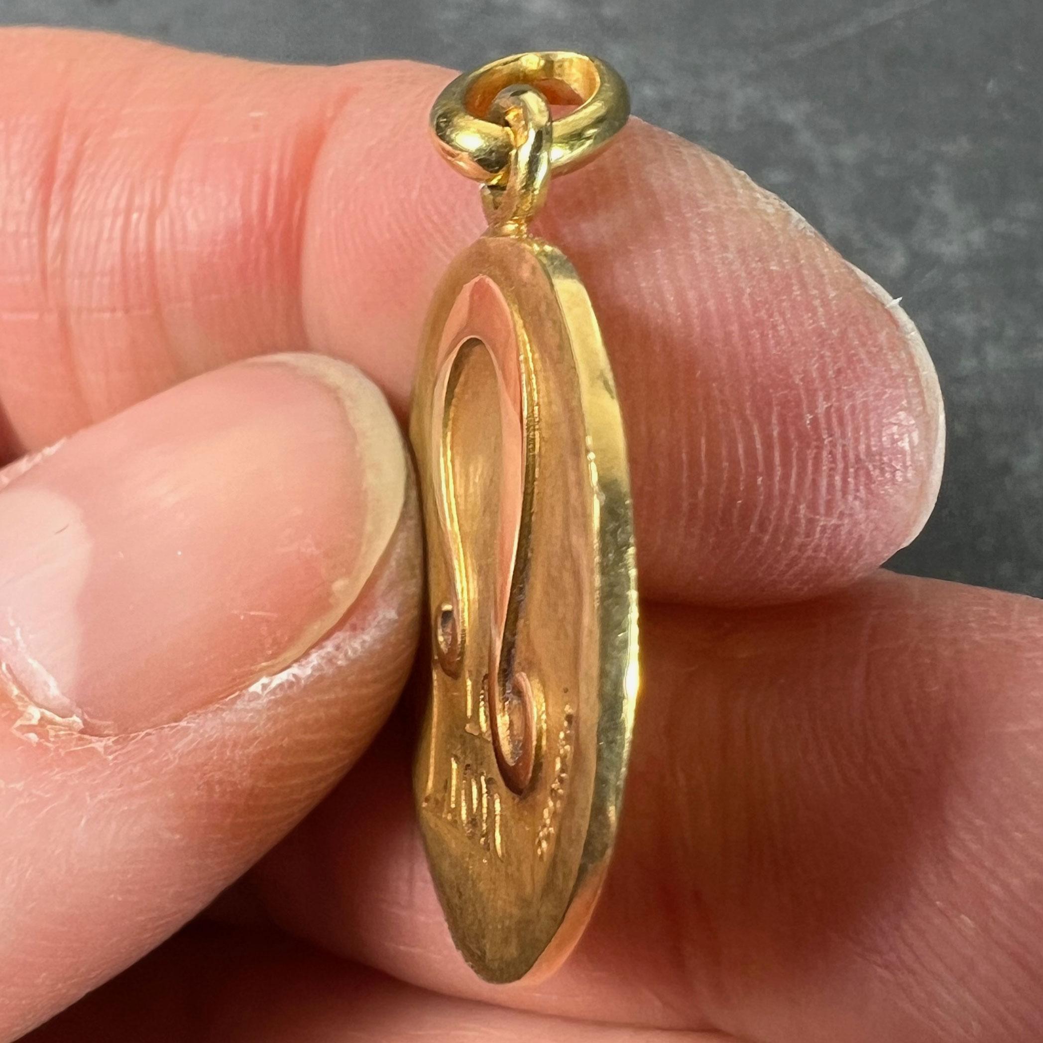 Becker French Zodiac Leo Starsign 18K Yellow Gold Charm Pendant For Sale 3