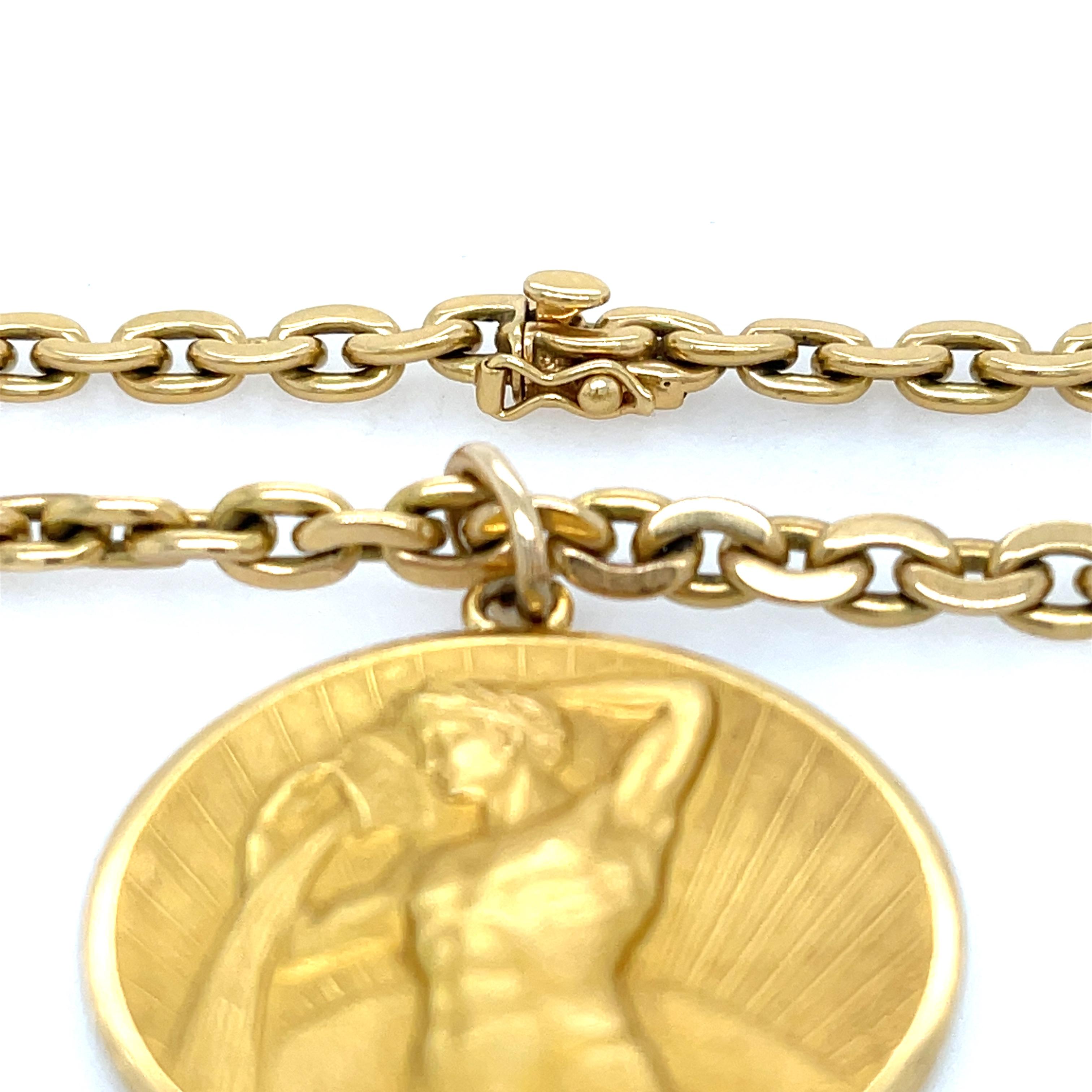 Becker Le Verseau Anhänger Halskette 18k Gelbgold (Zeitgenössisch)