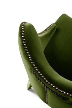 Becomes Me Chair by Munna