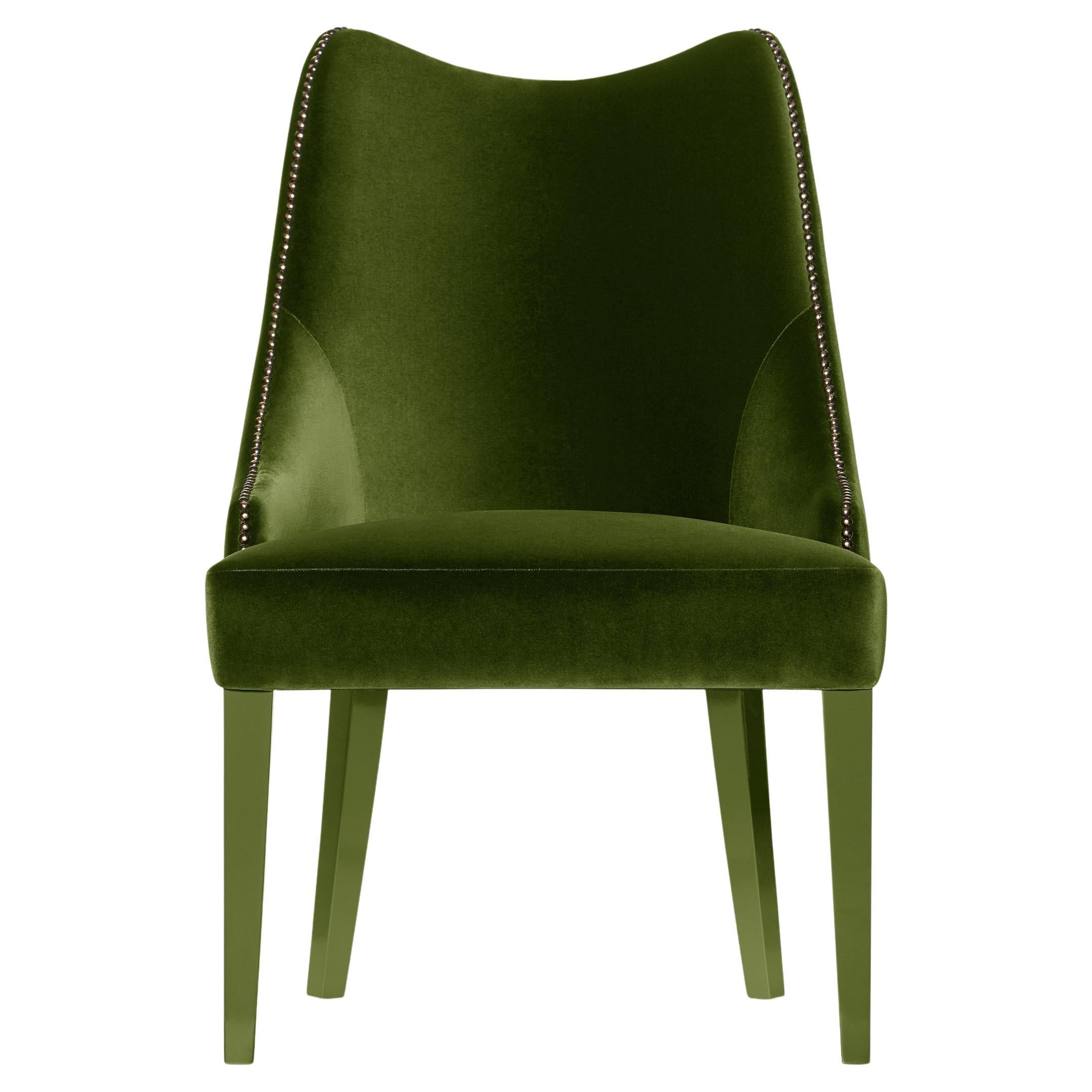 Becomes Me Chair by Munna
