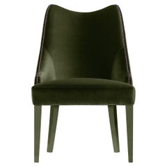 Becomes Me Chair by Munna