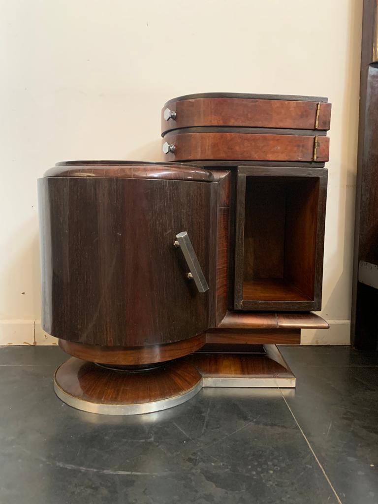 Bed and Bedside Tables in Rosewood, Walnut and Carved Cherubs, 1920s For Sale 10