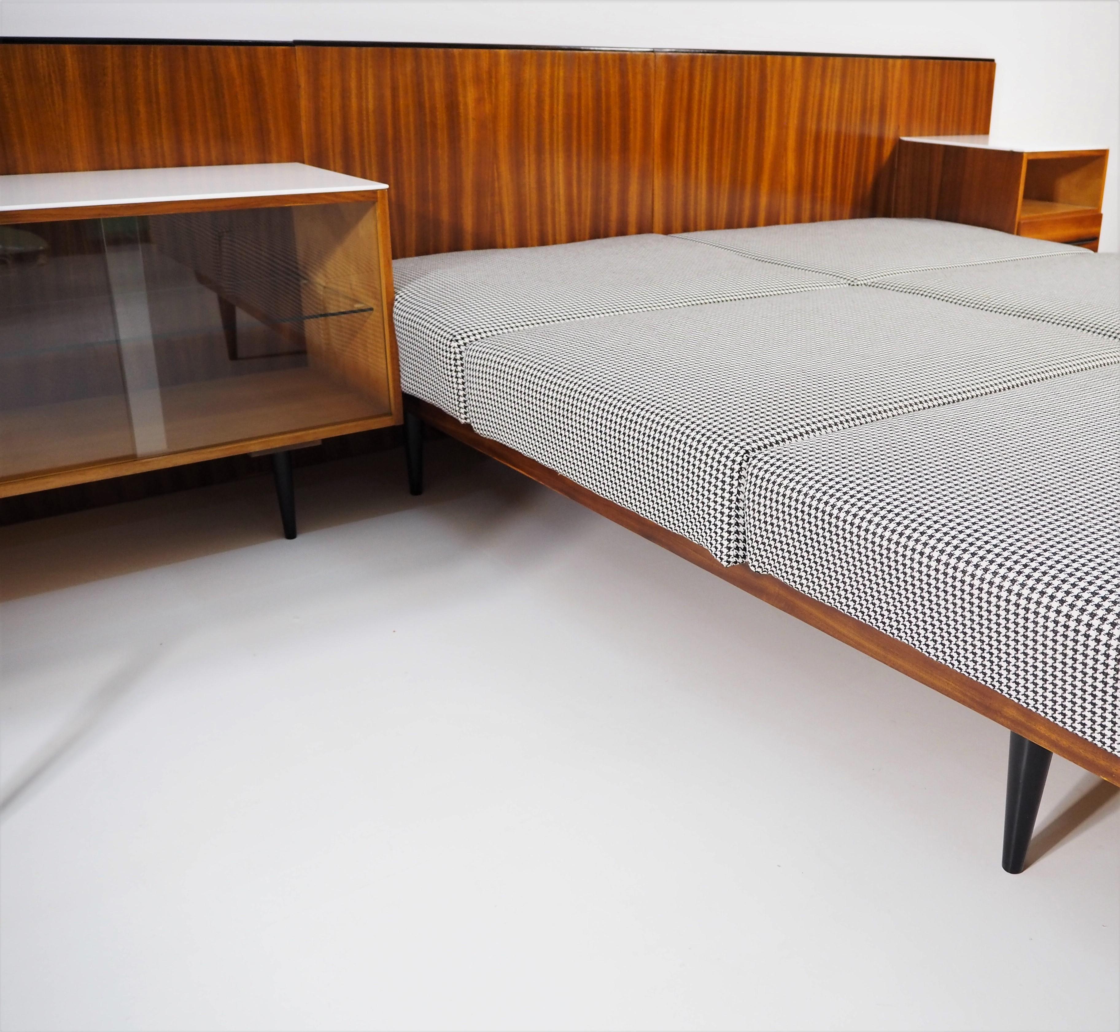 Mahogany Bed and Desk Set by Jindřich Halabala for UP Závody, 1960s For Sale