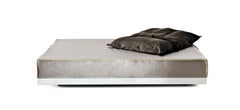 Divano letto Bed & Breakfast con tappezzeria Lario Light Grey di Giuseppe Viganò