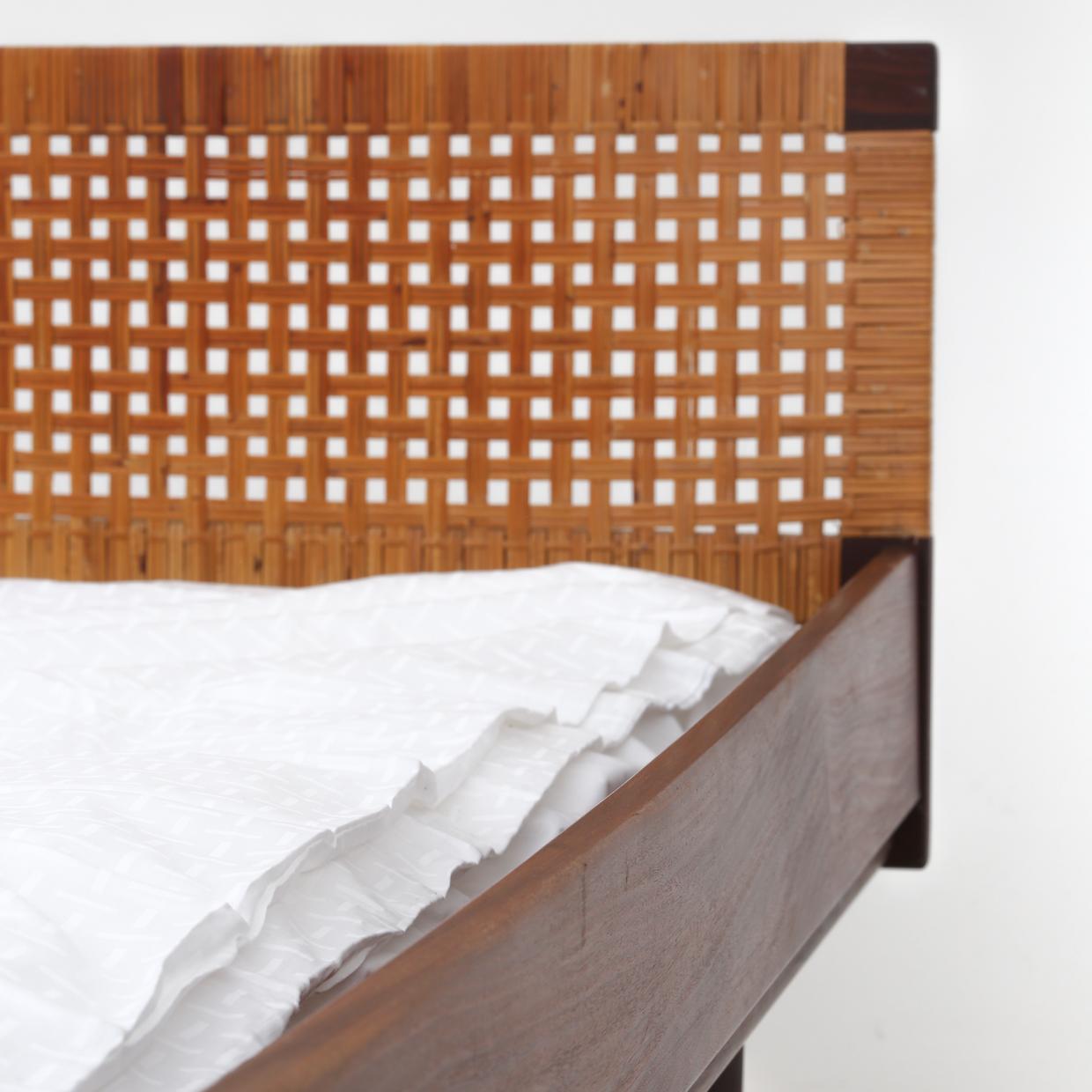 hans wegner bed