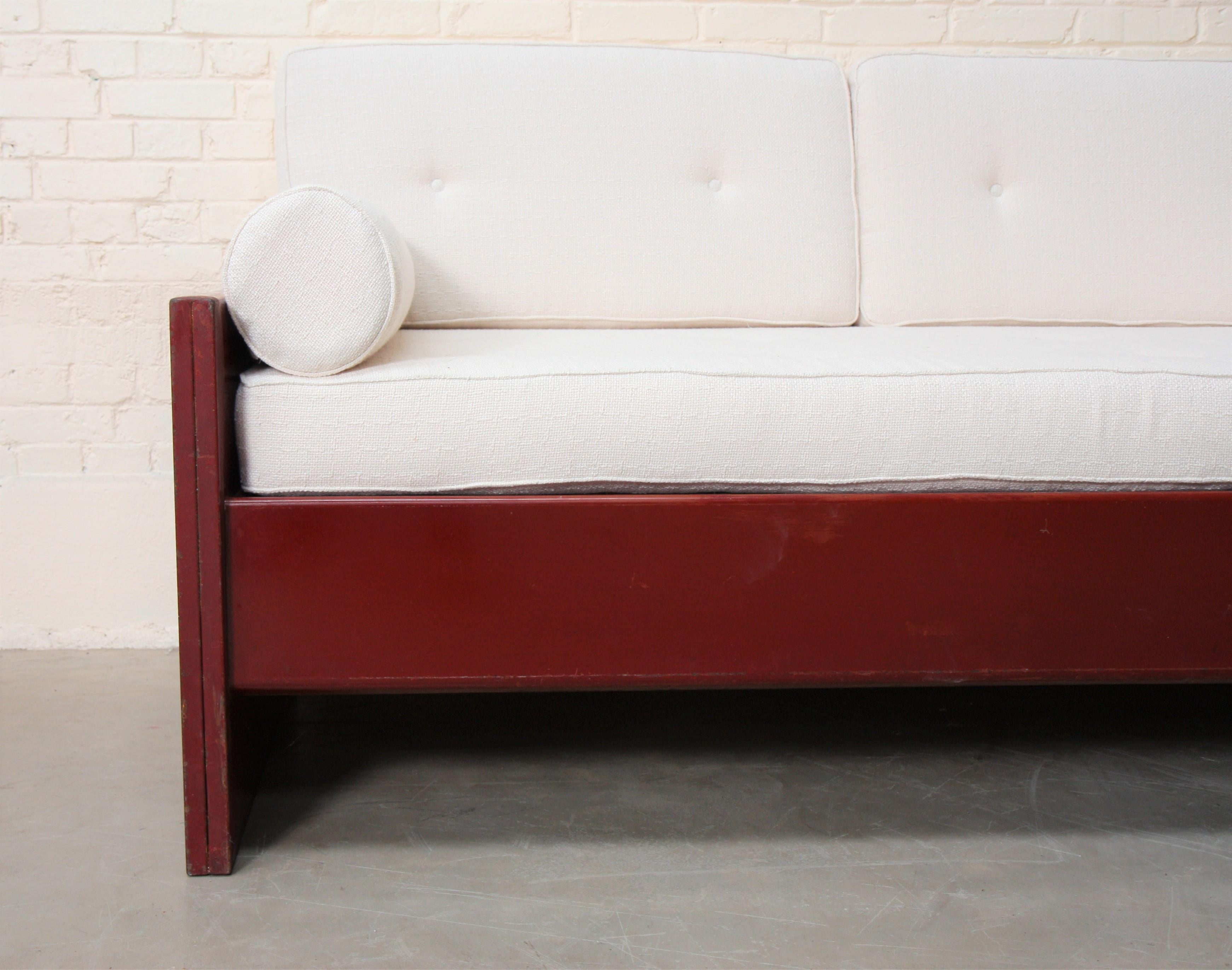 Bed by Jean Prouvé  In Good Condition In Altwies, LU