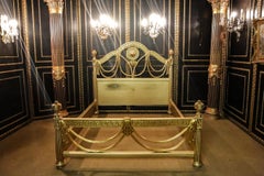 Bed Carved in Versace Style Poliment Gold High Quality