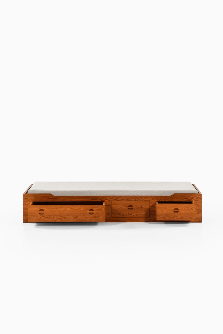 Bed / Daybed Produced in Sweden For Sale at 1stDibs