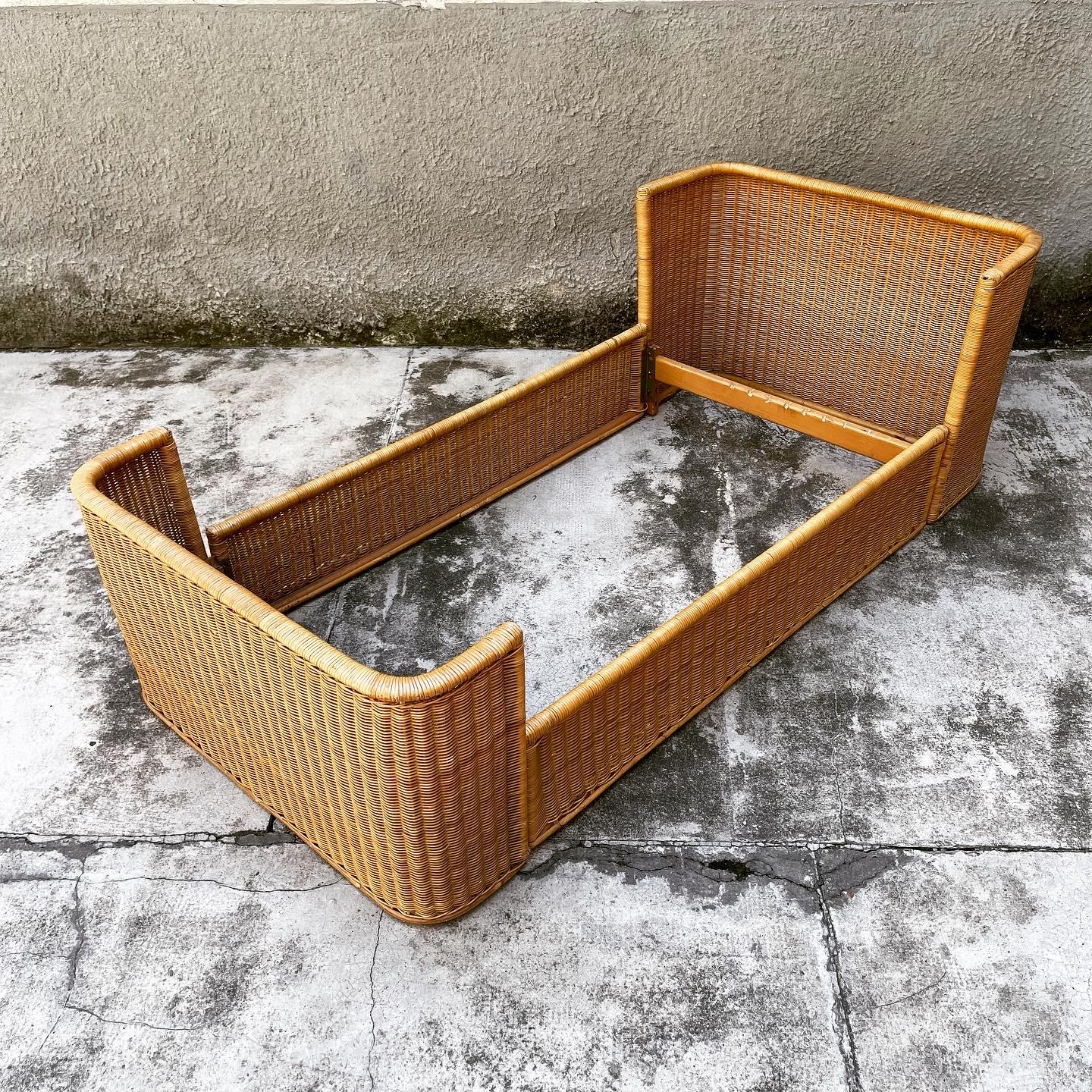 Mid-Century Modern Bed in Midollino by Adalberto dal Lago for Germa, 1969 For Sale