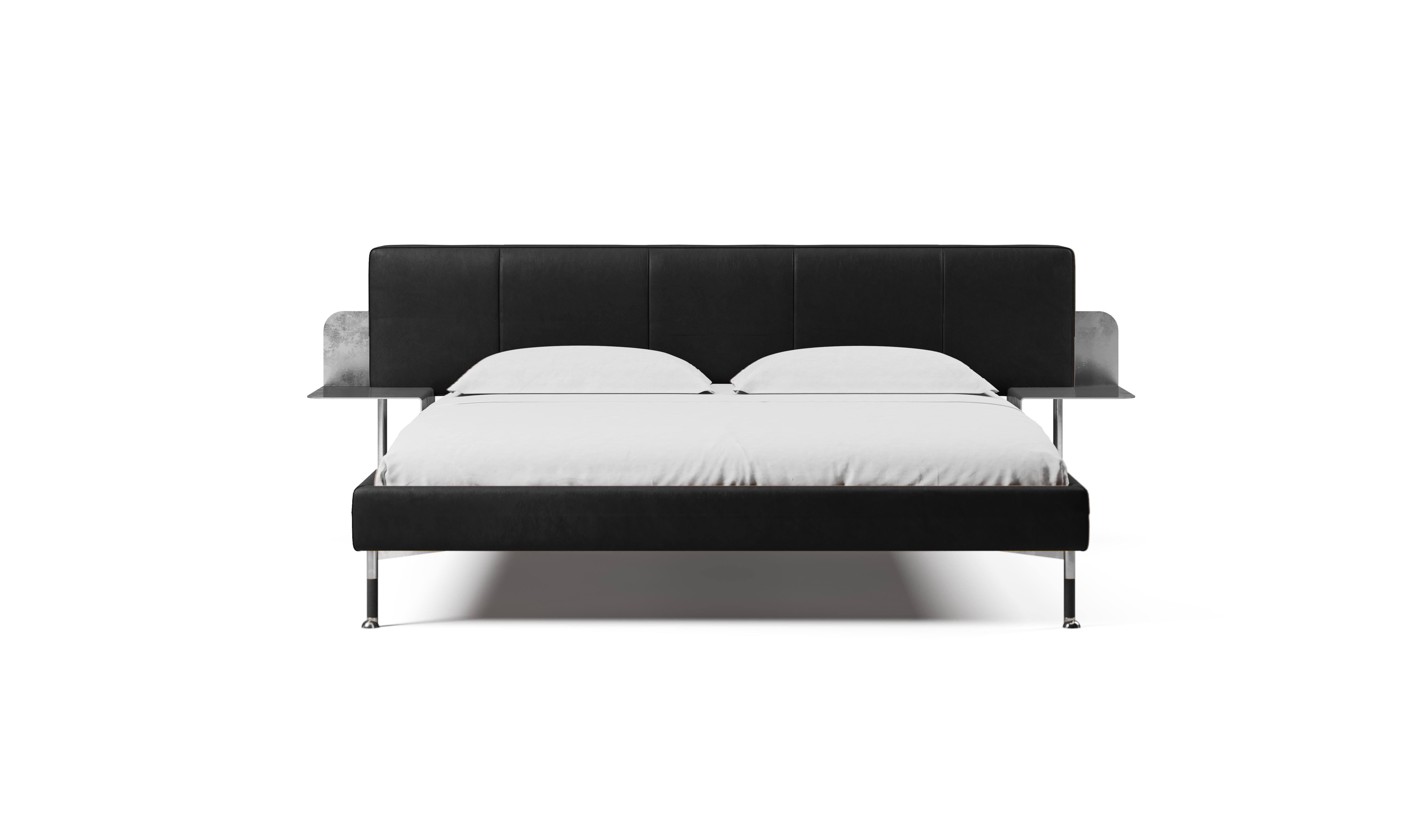 Bett N.O.M.B. (Silber) im Angebot