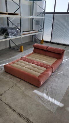 Bed of Le Bambole series designed by Mario Bellini for B&b Italia 1972
