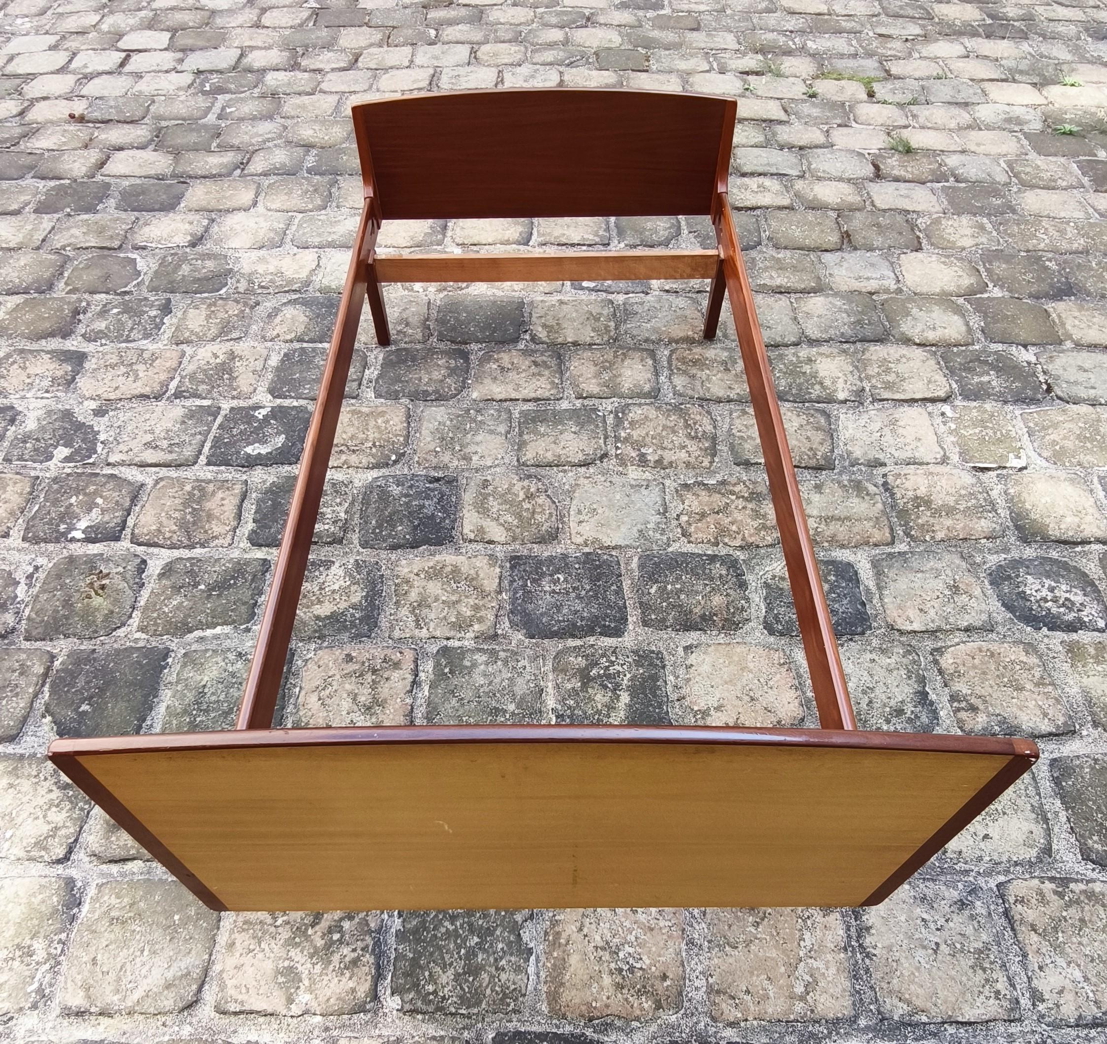 Bett oder Liege, Roger Landault, Wiederaufbauzeit, 50er Jahre, Frankreich im Angebot 1