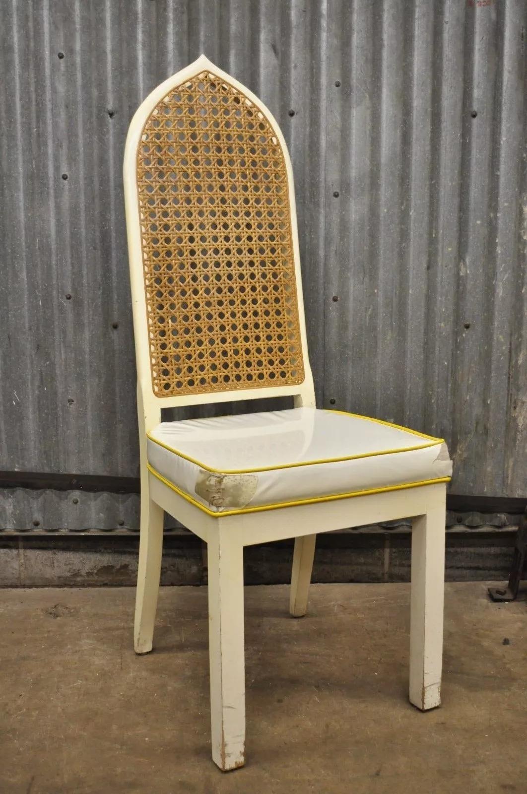 Bedell Vintage Hollywood Regency Cane Back Pagoda Dining Side Chairs (B) - Pair en vente 2