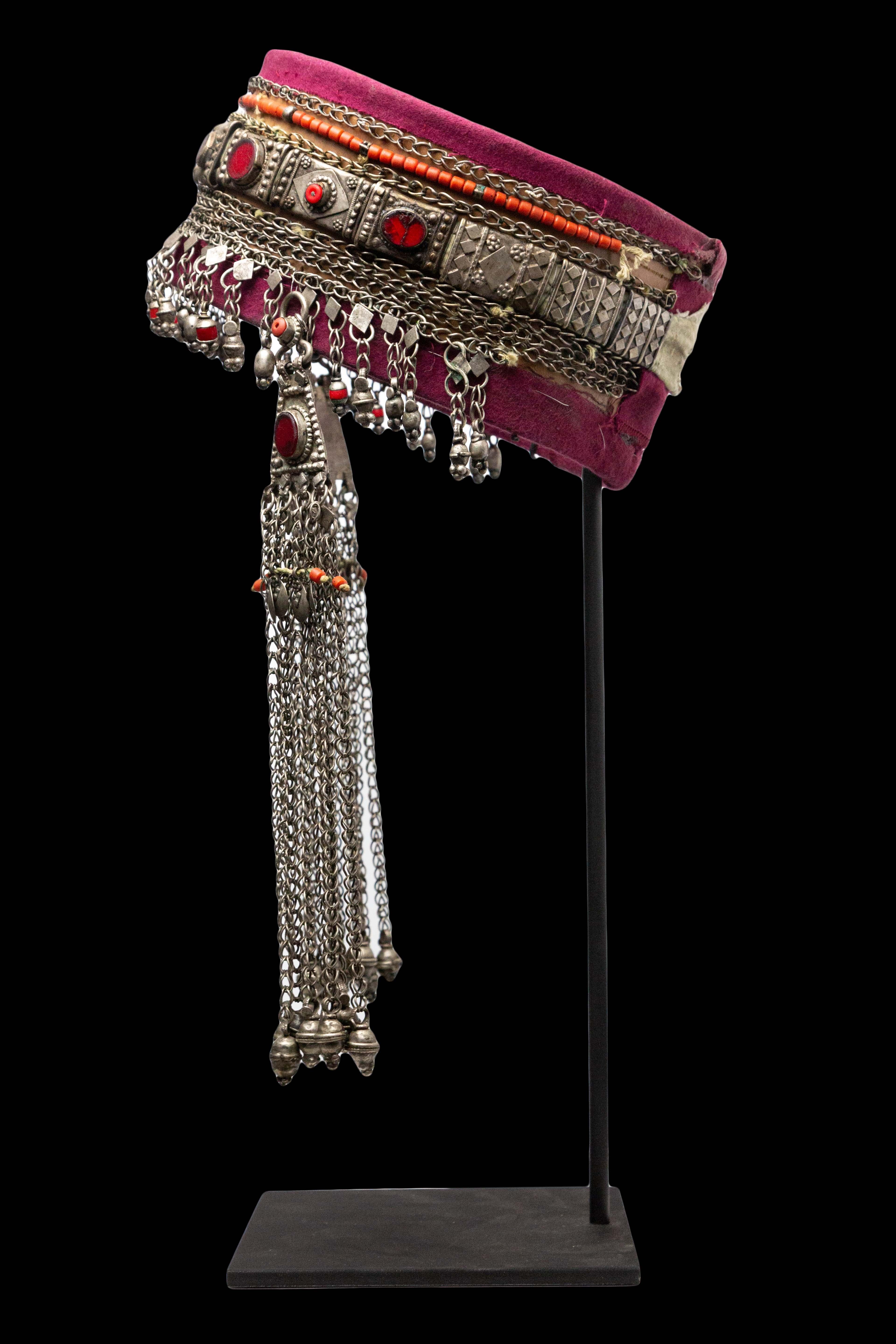 Custom Mounted Silver and Carnelian Headdress from Turkmenistan In Good Condition In New York, NY