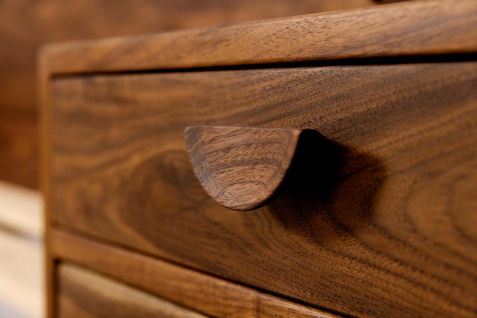 Legno massiccio Comodino in vendita