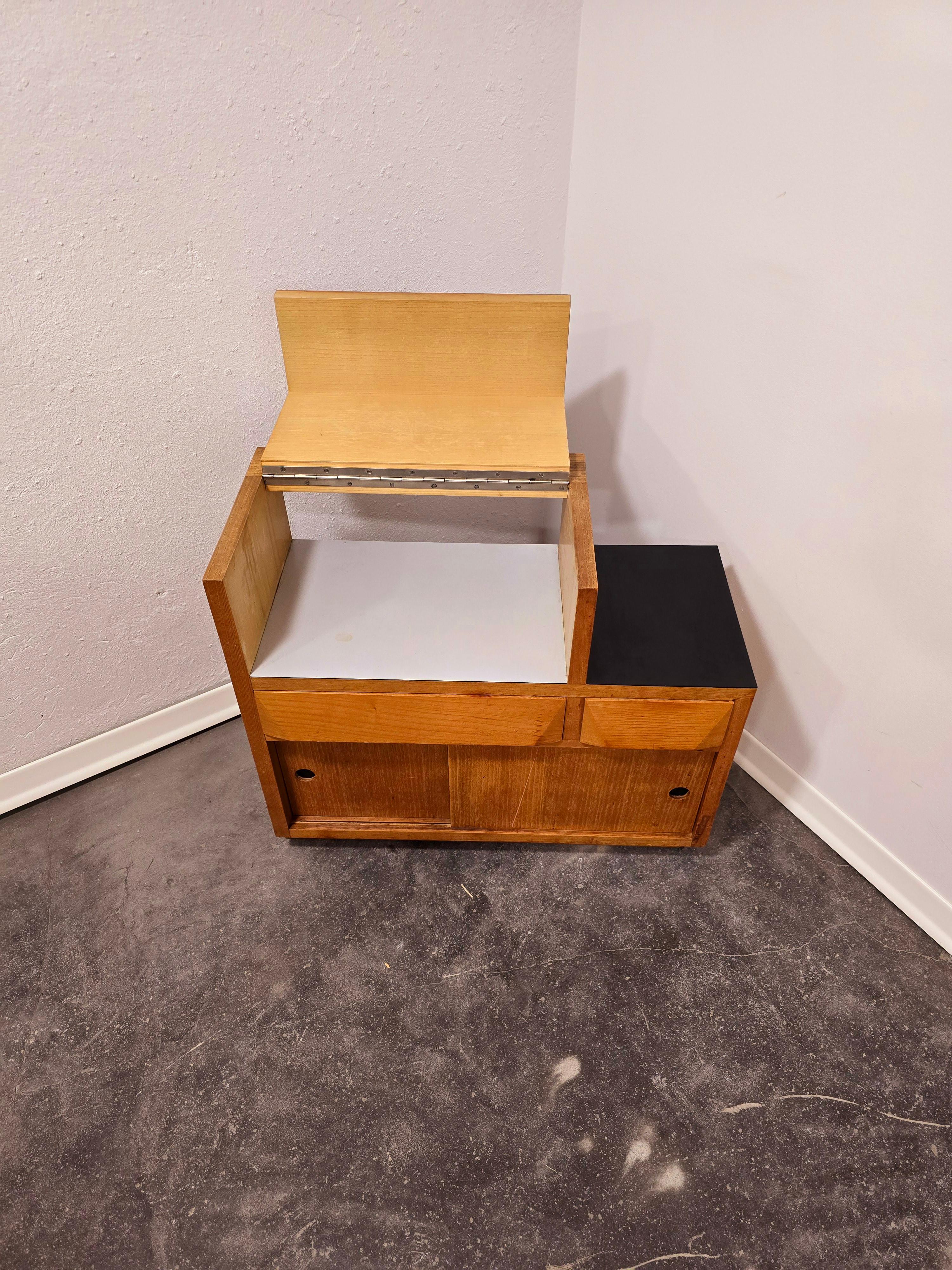 Bedside table 1960s rare In Good Condition For Sale In Ljubljana, SI