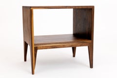 Walnuss Nachttisch, Altholz, Mid Century Modern, Ablagefläche
