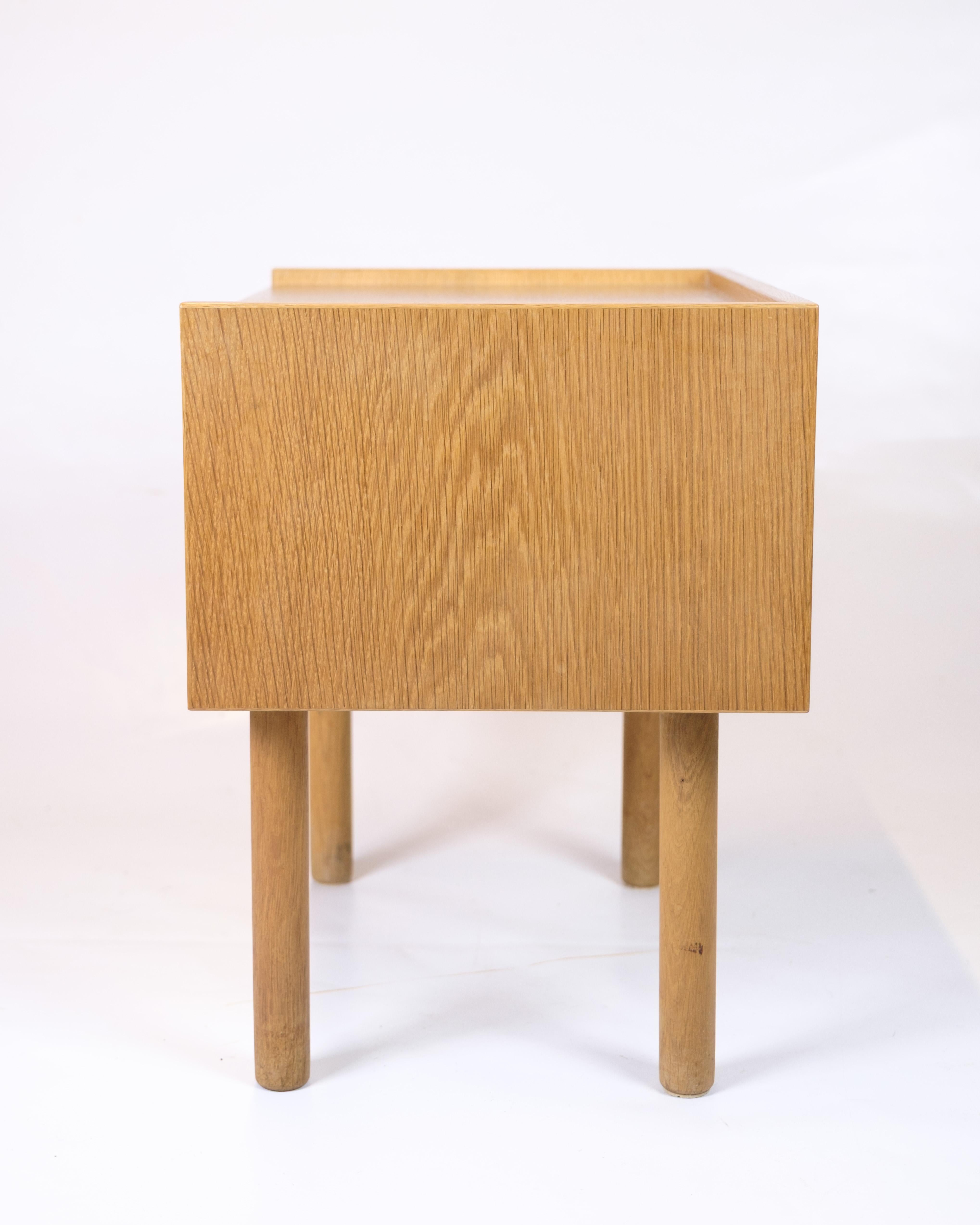 Danish Bedside Table In Oak By Hans J. Wegner For Ry Møbelfabrik From 1960s For Sale