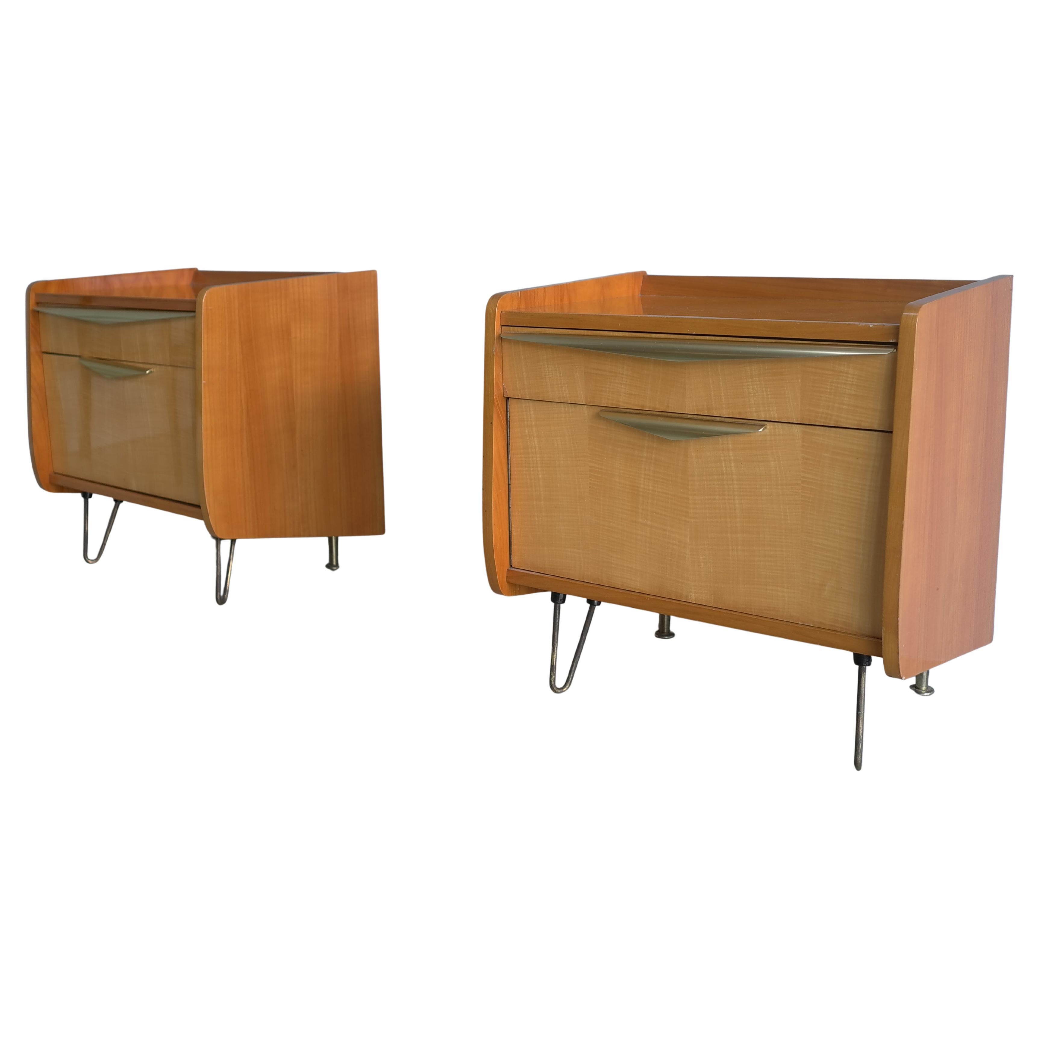 Nachttische Schrankbeistelltische im Stil von Gio Ponti, Italien 1950er Jahre im Angebot