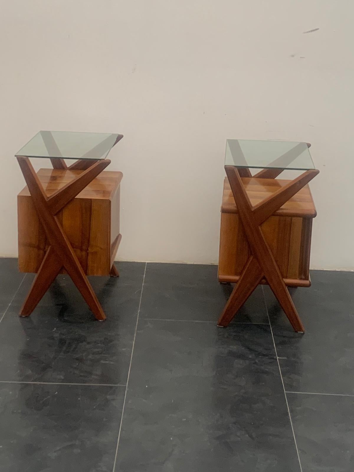 Italian Bedside Tables in Rosewood with Generous Glass Topб Set of 2 For Sale