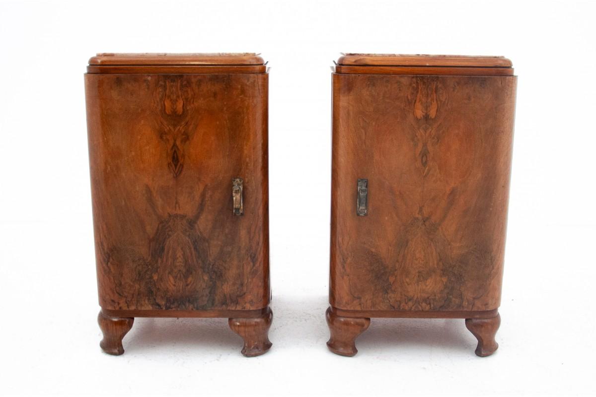 Bedside tables in the Art Deco style, around 1940. For Sale 4